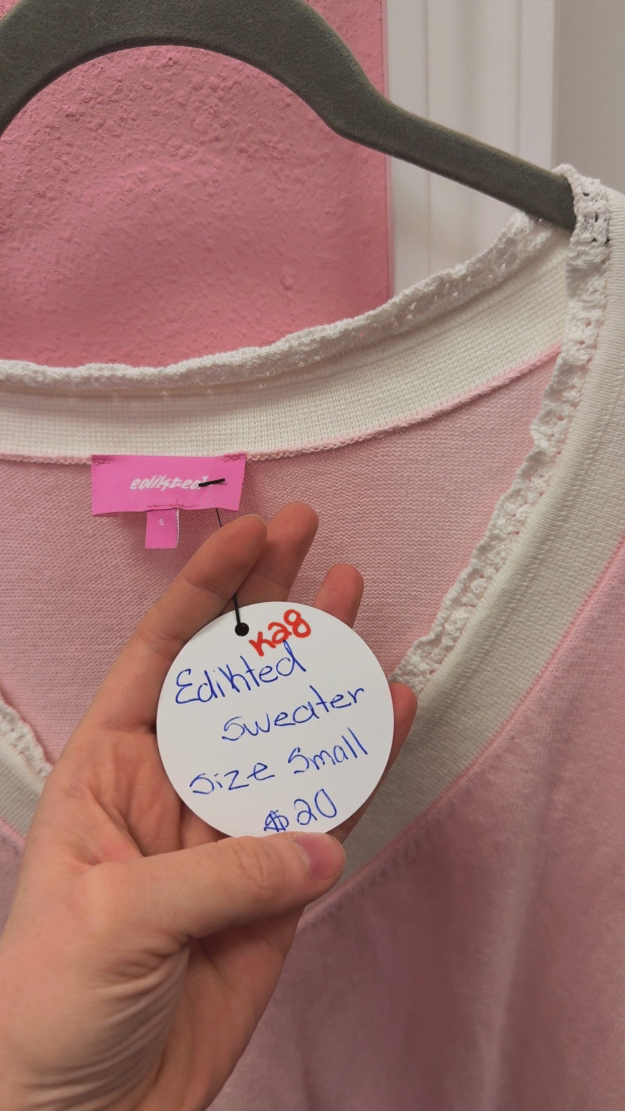 Edikted Sweater Size Small