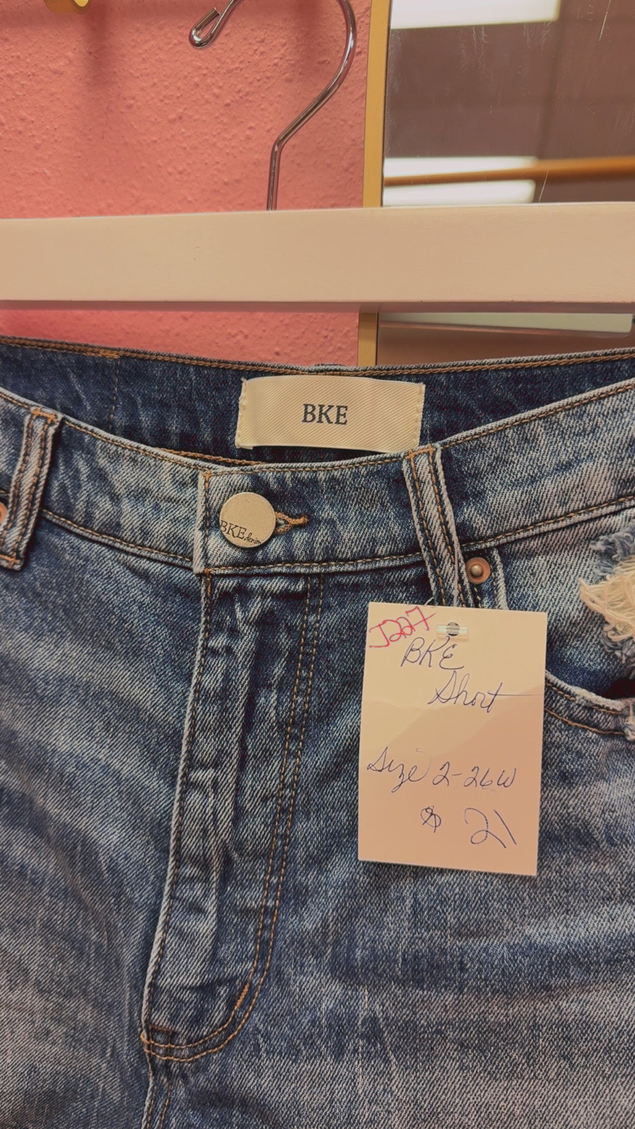 The Buckle BKE Denim Shorts Size 2