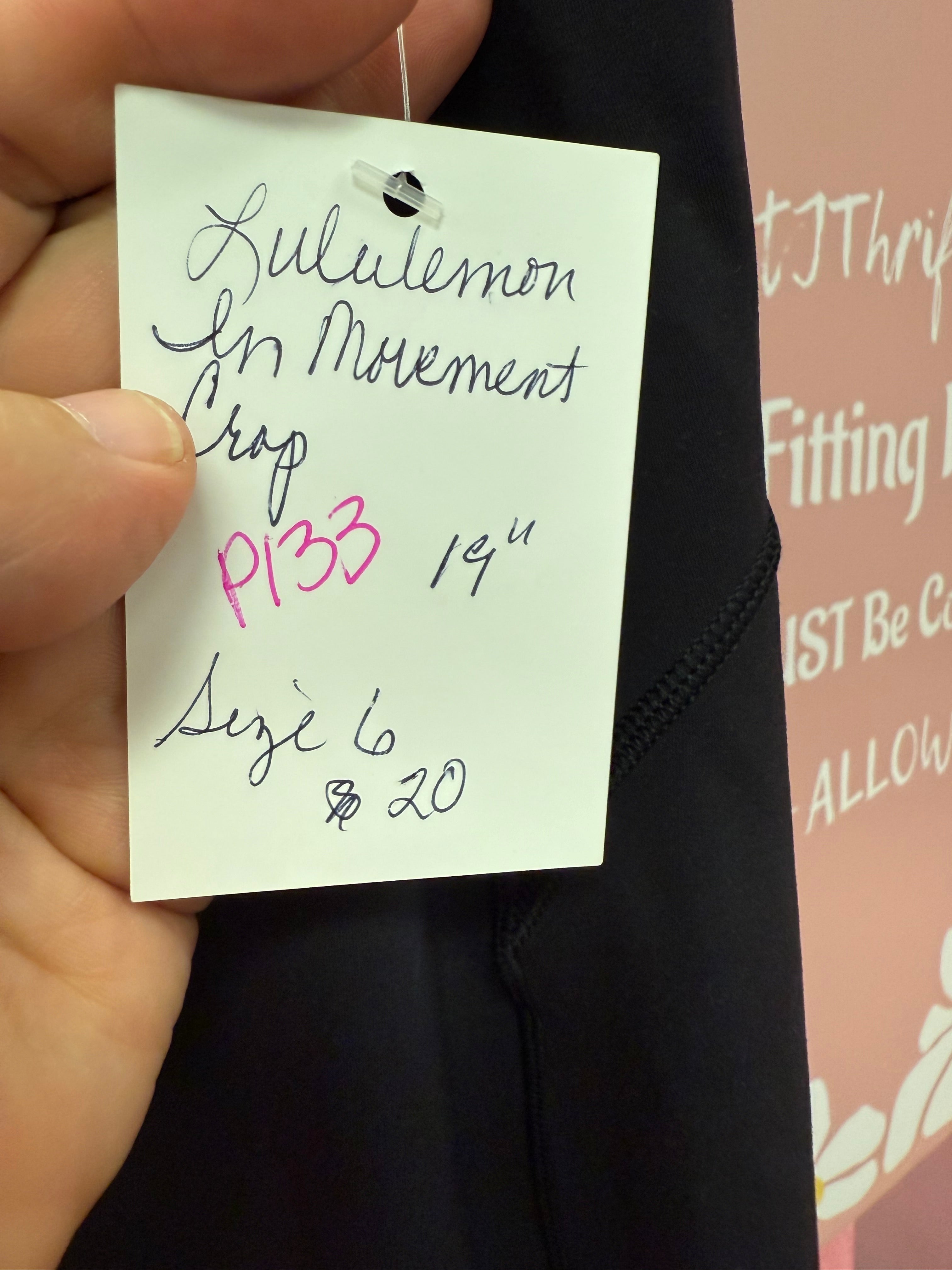 Lululemon In Movement Tight Crop 19” Size 6