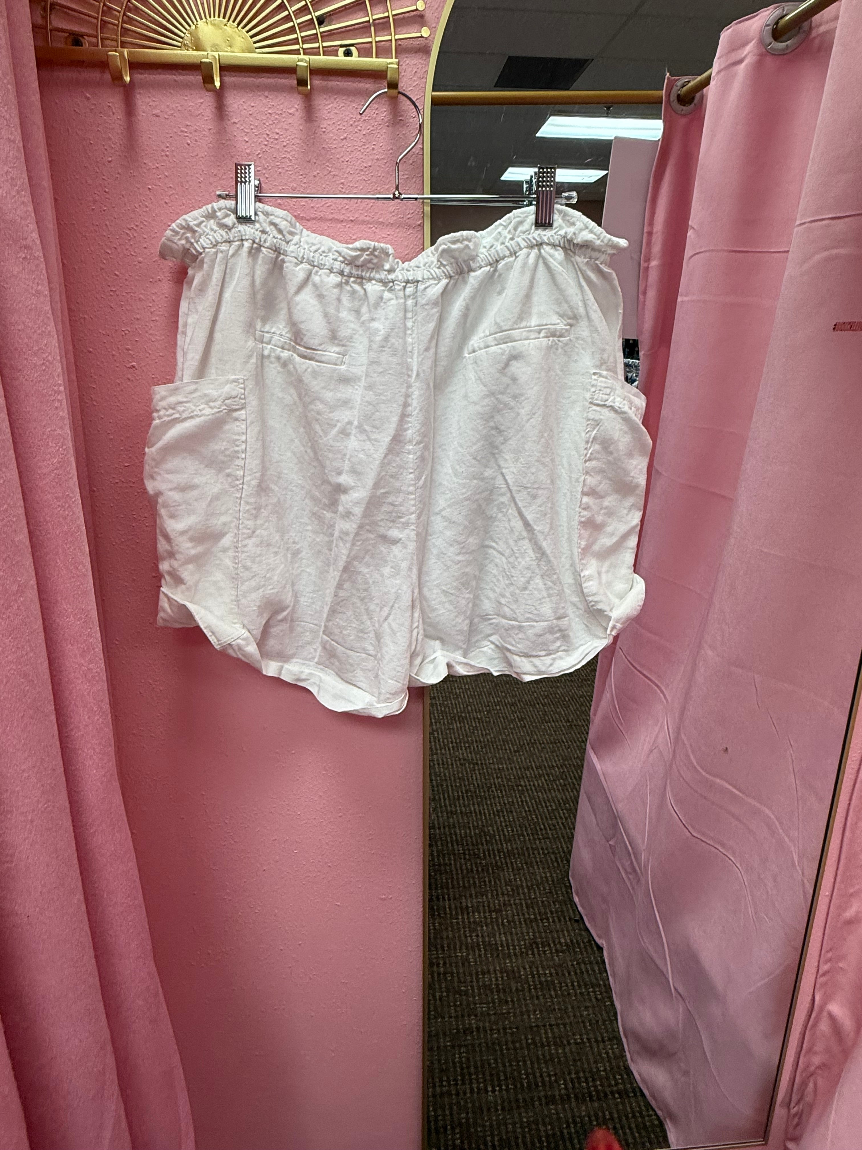 Zara Shorts Large