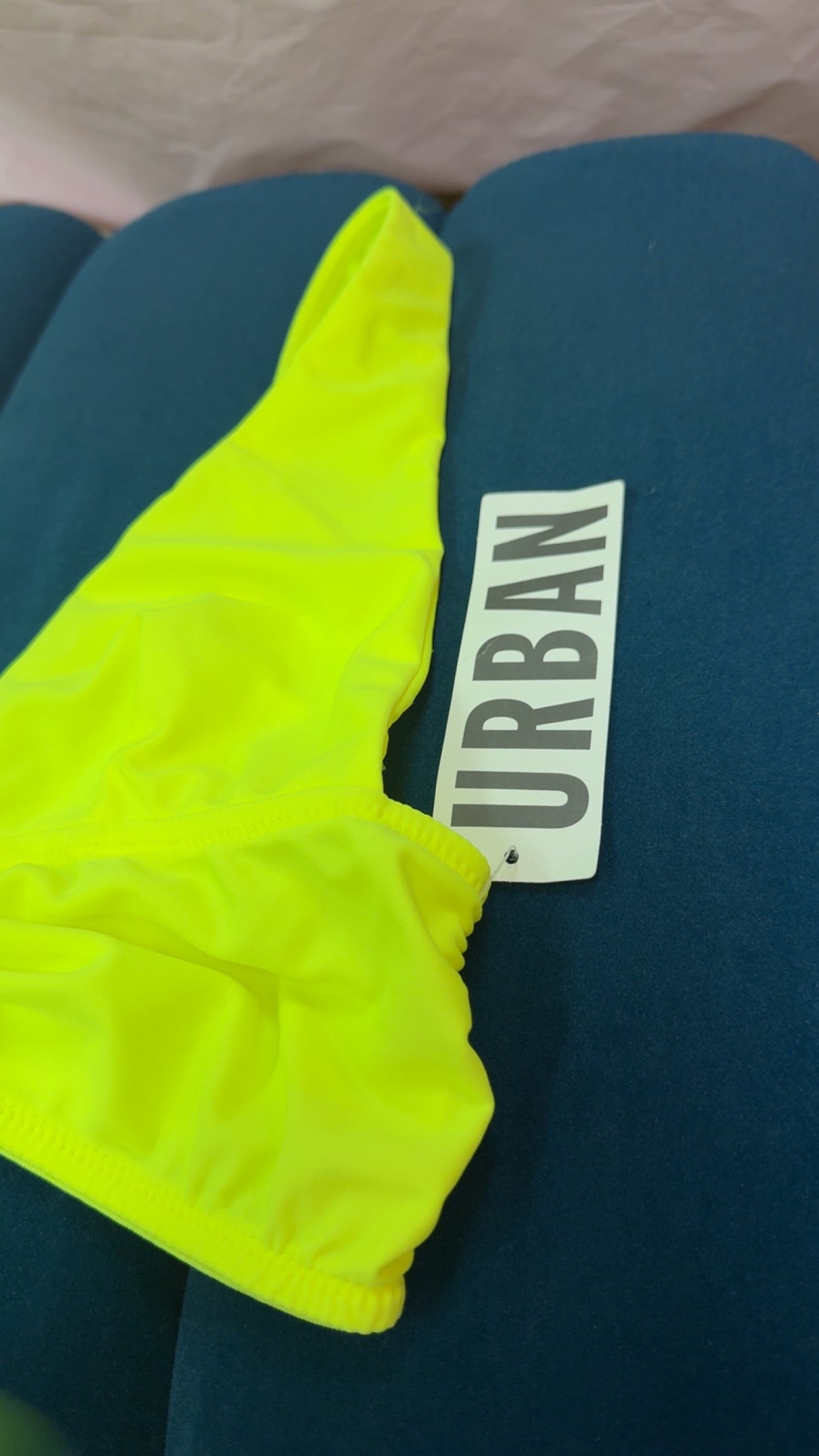 Urban Outfitters NEW WITH TAGS Top Size Small