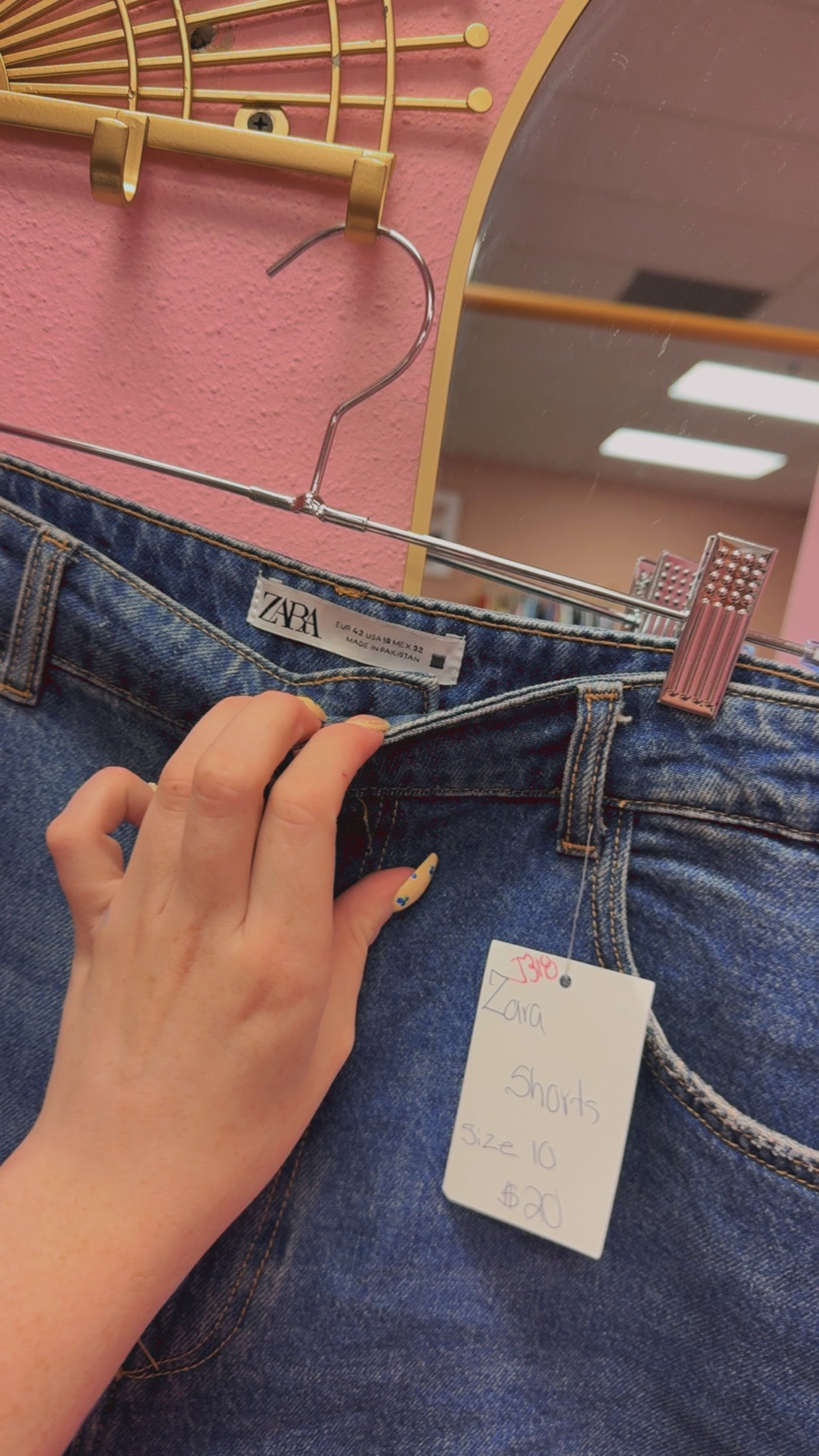 Zara High Rise Dark Wash Denim Shorts Size 10