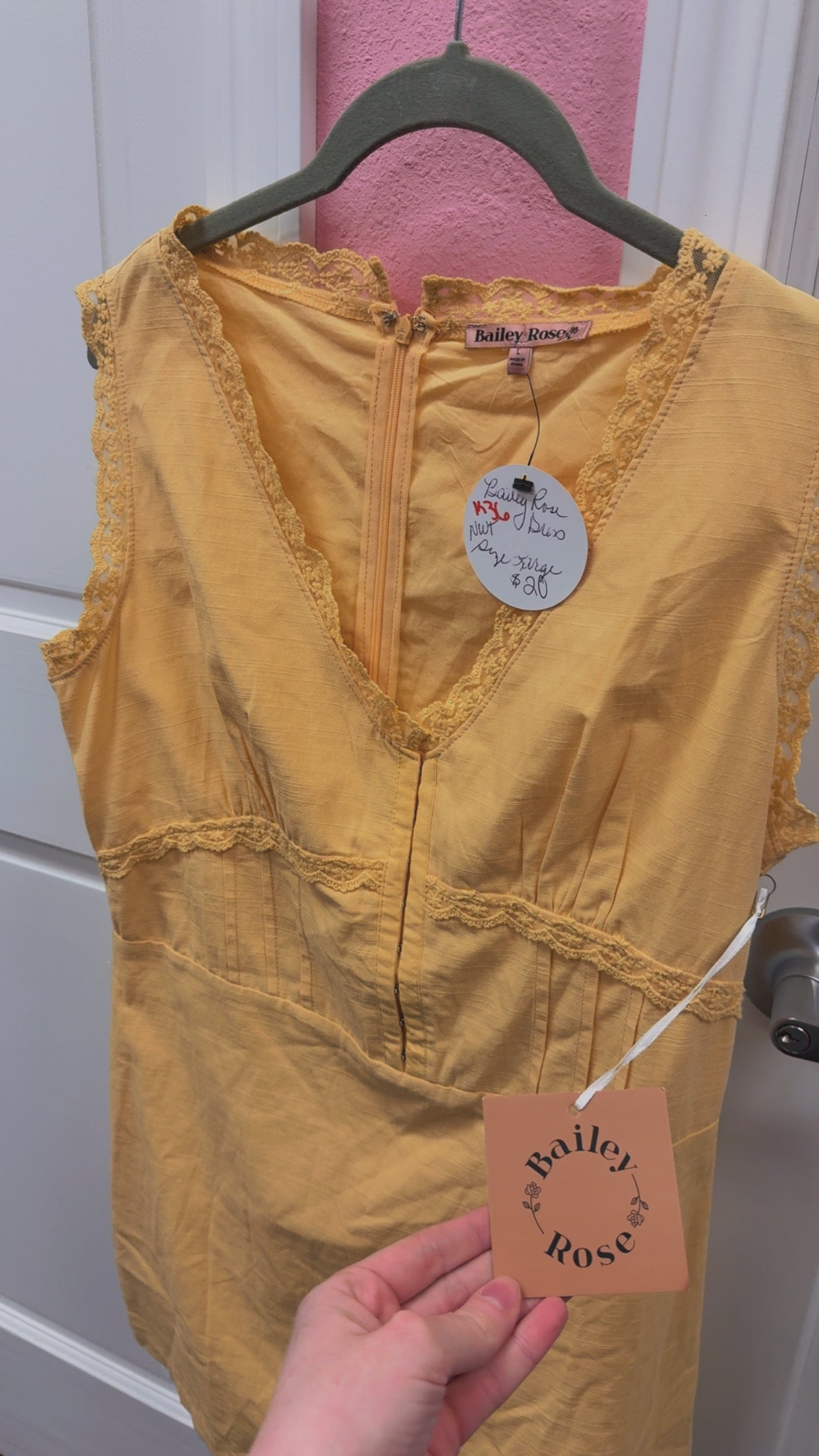Bailey Rose NWT Dress Size Large Retails $68
