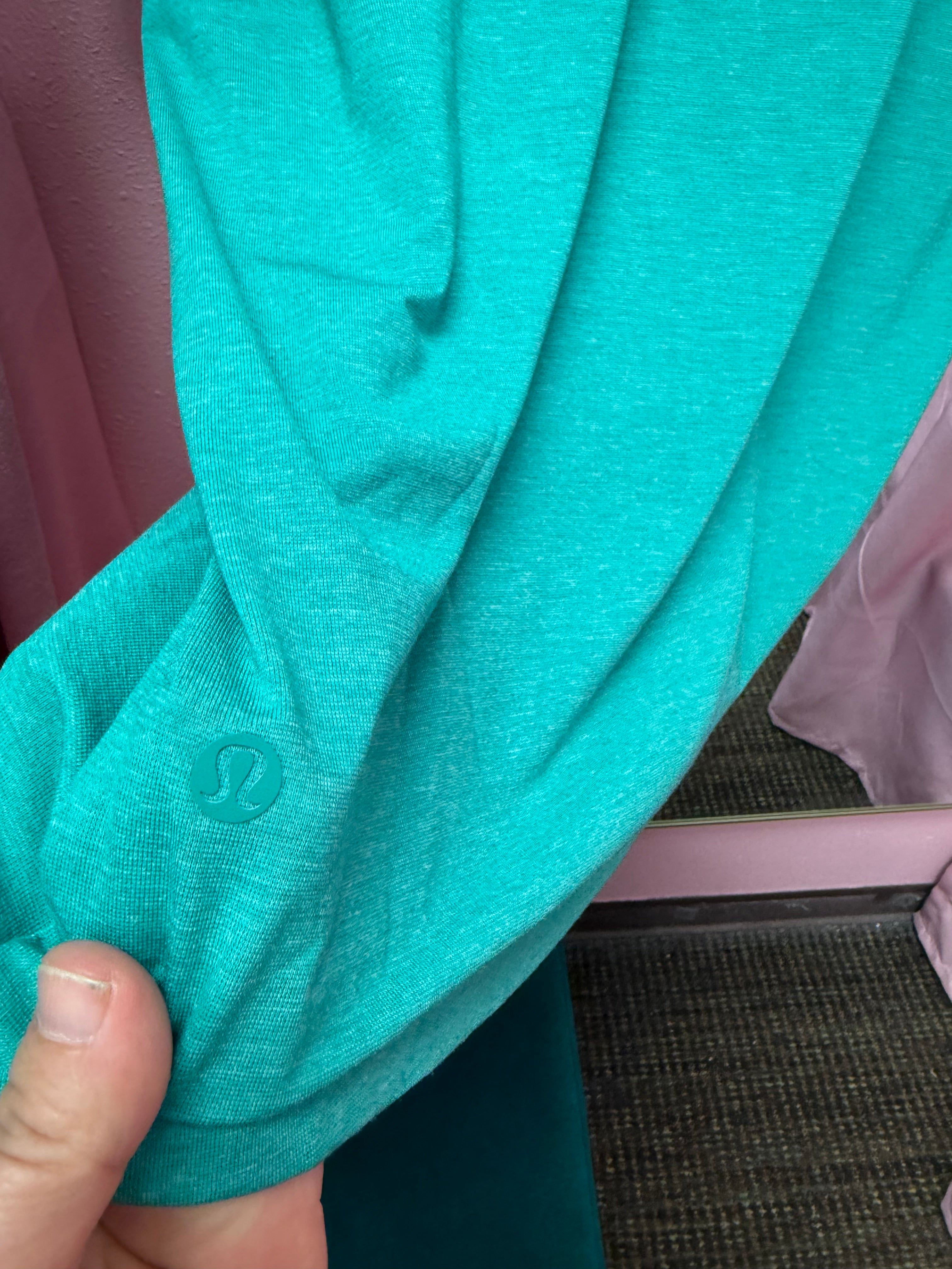 Lululemon Men’s Polo Medium