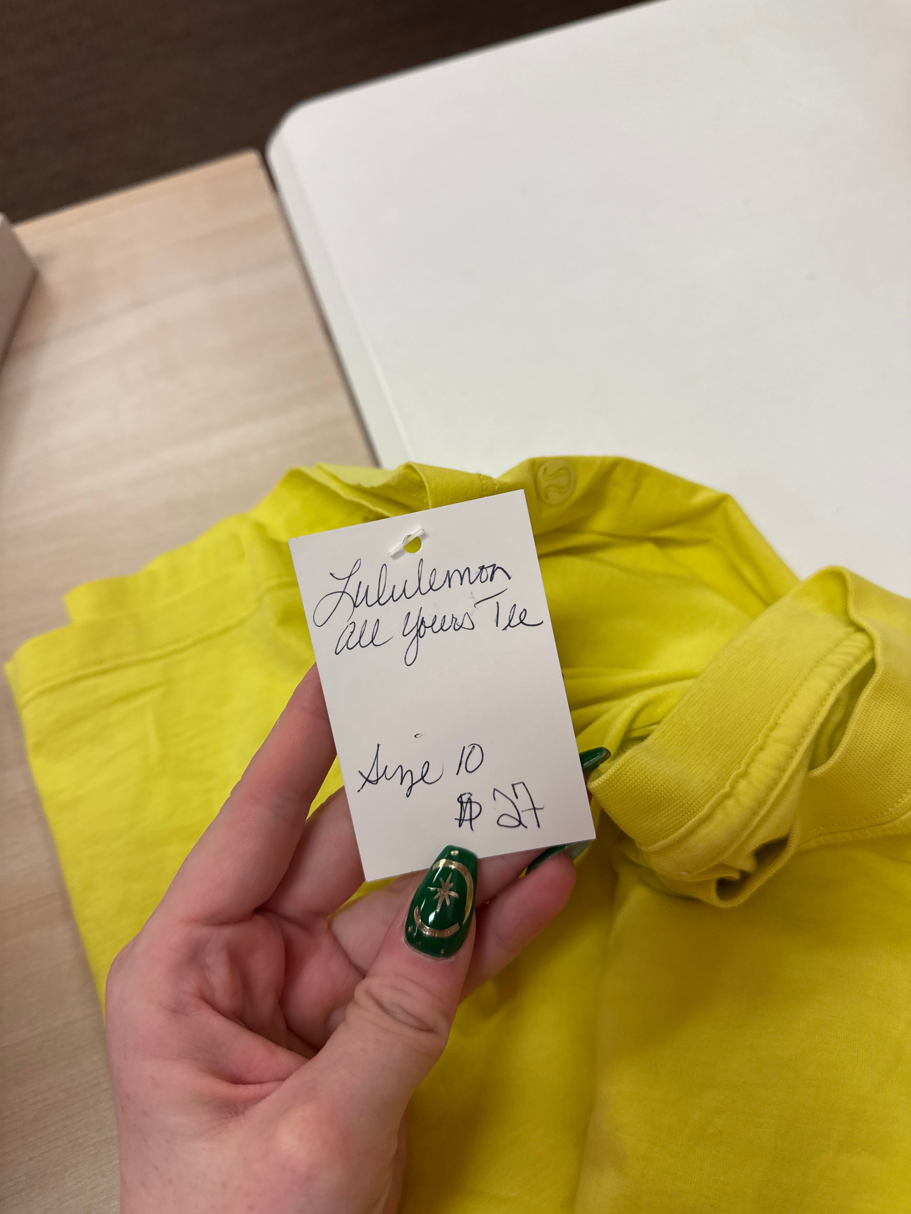 Lululemon All Yours Tee Size 10