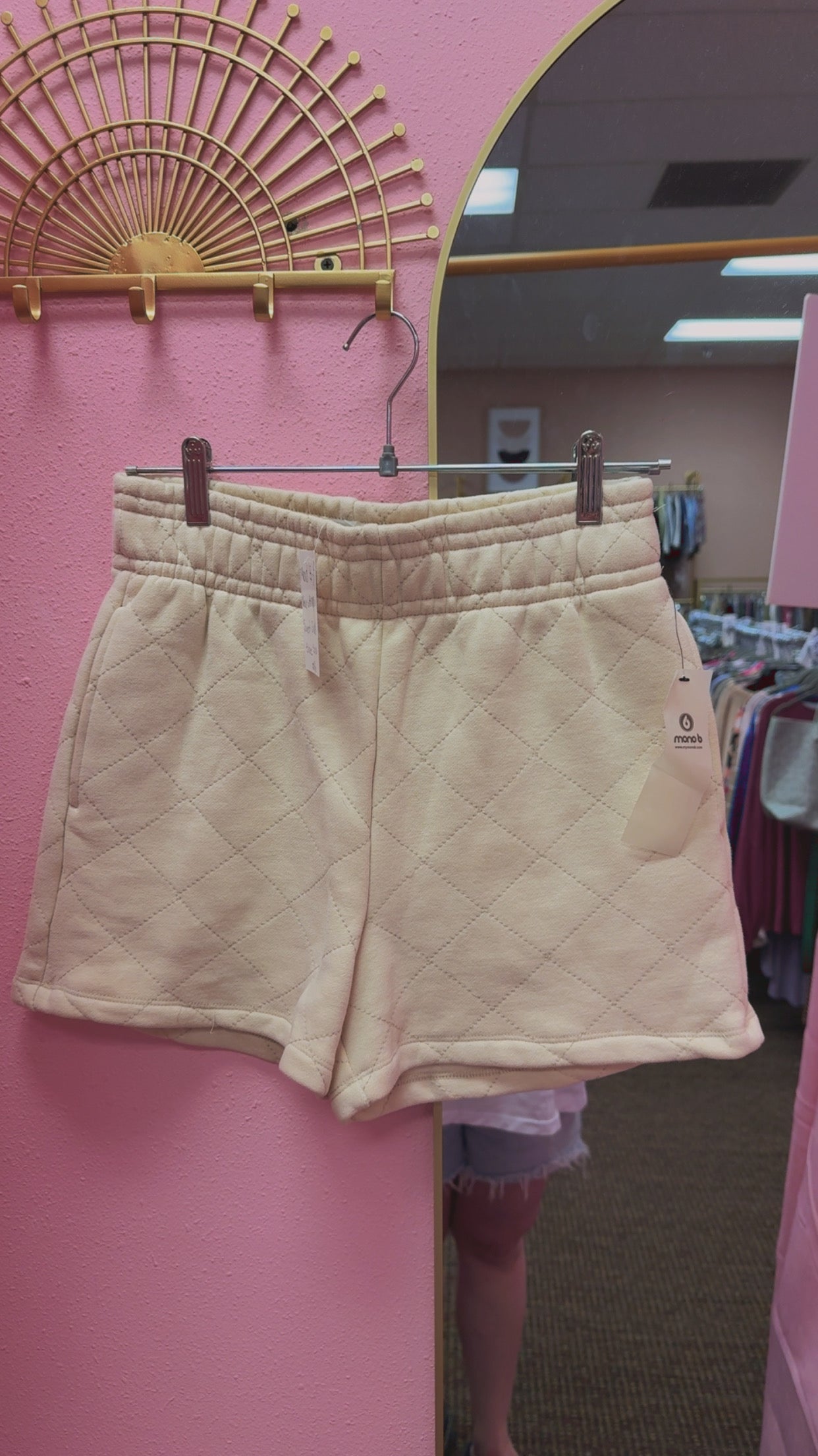 Mono B NEW WITH TAGS Quilted Shorts Size Small