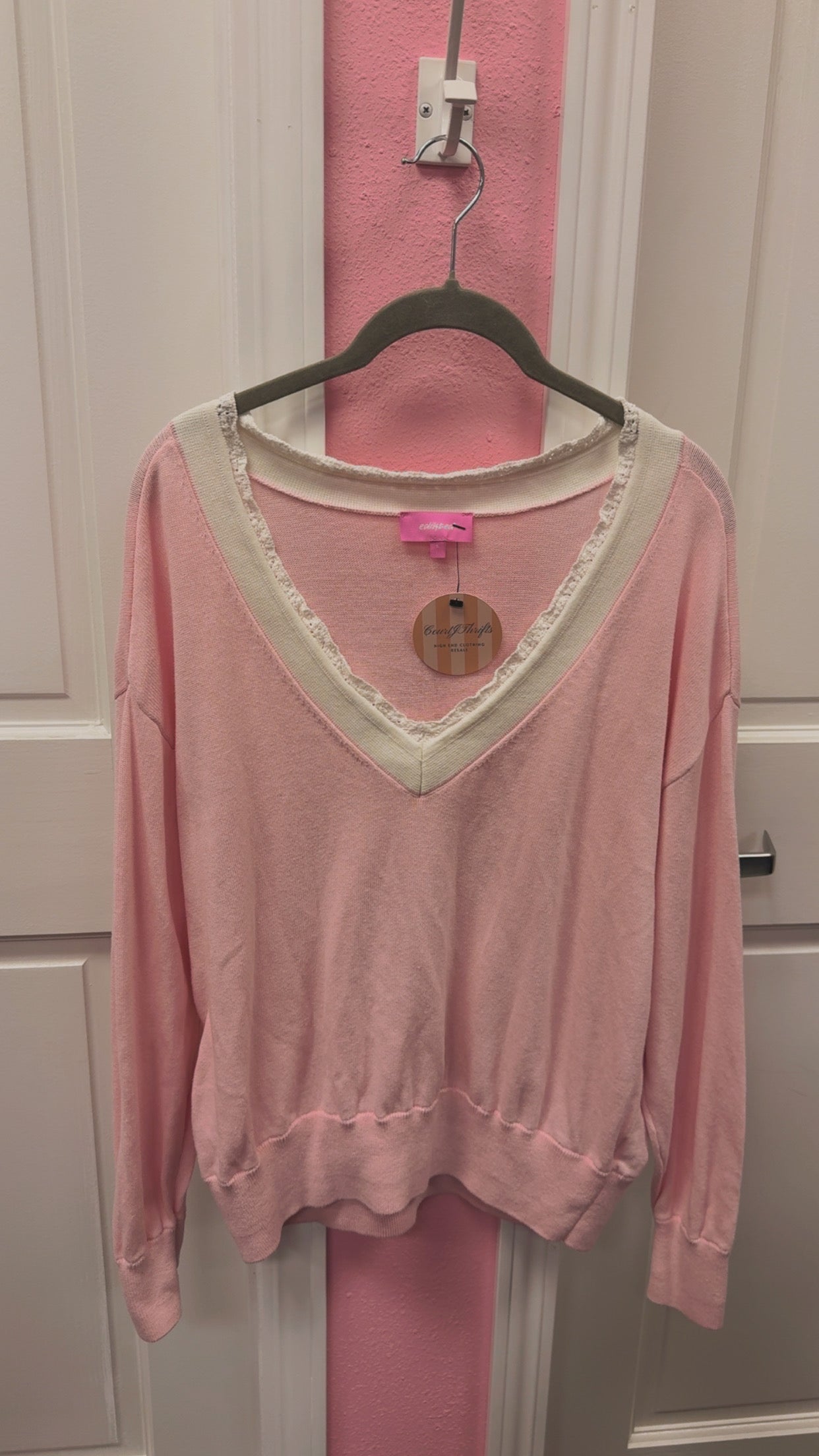 Edikted Sweater Size Small