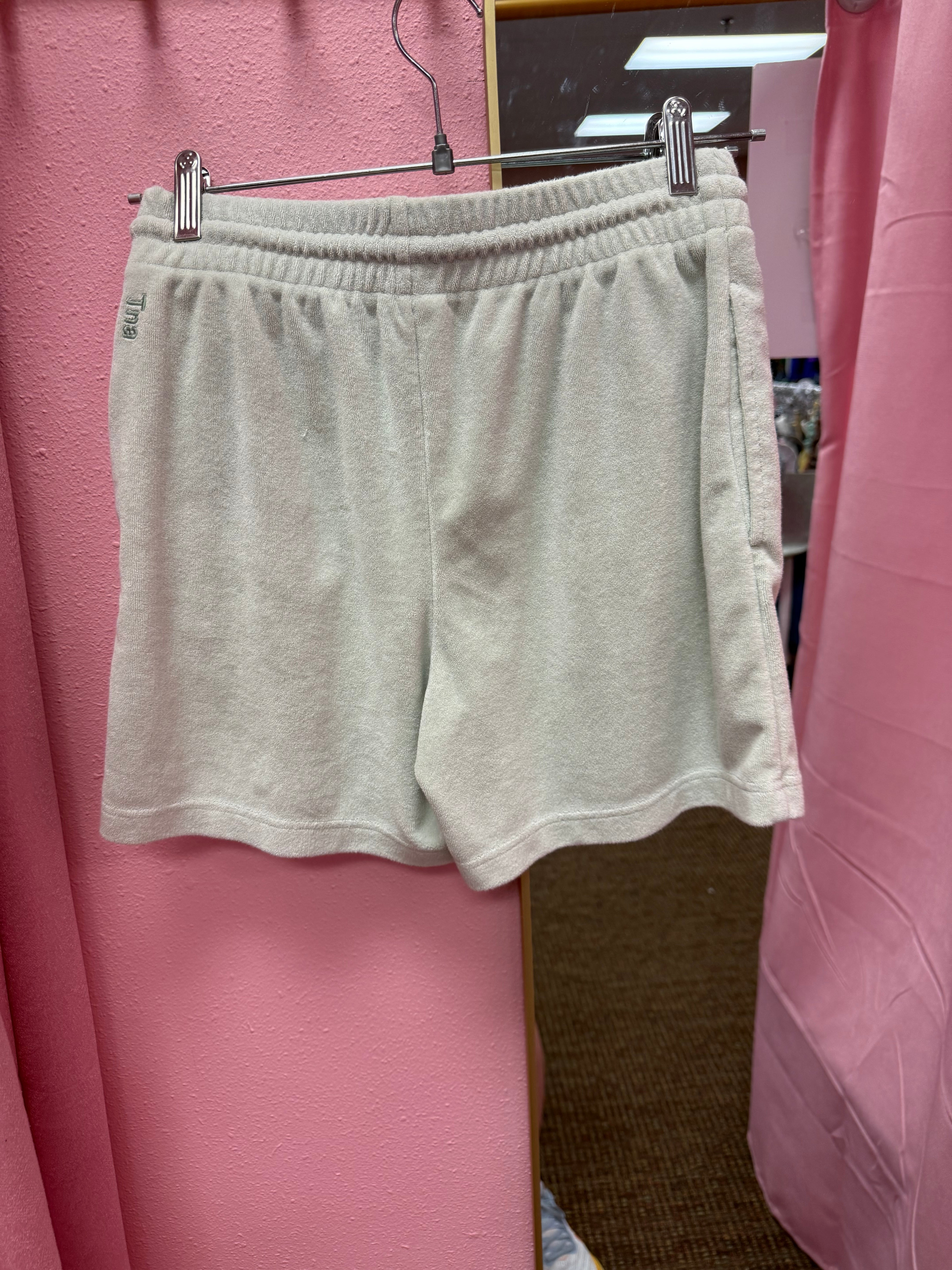 Aritzia TNA Shorts XS