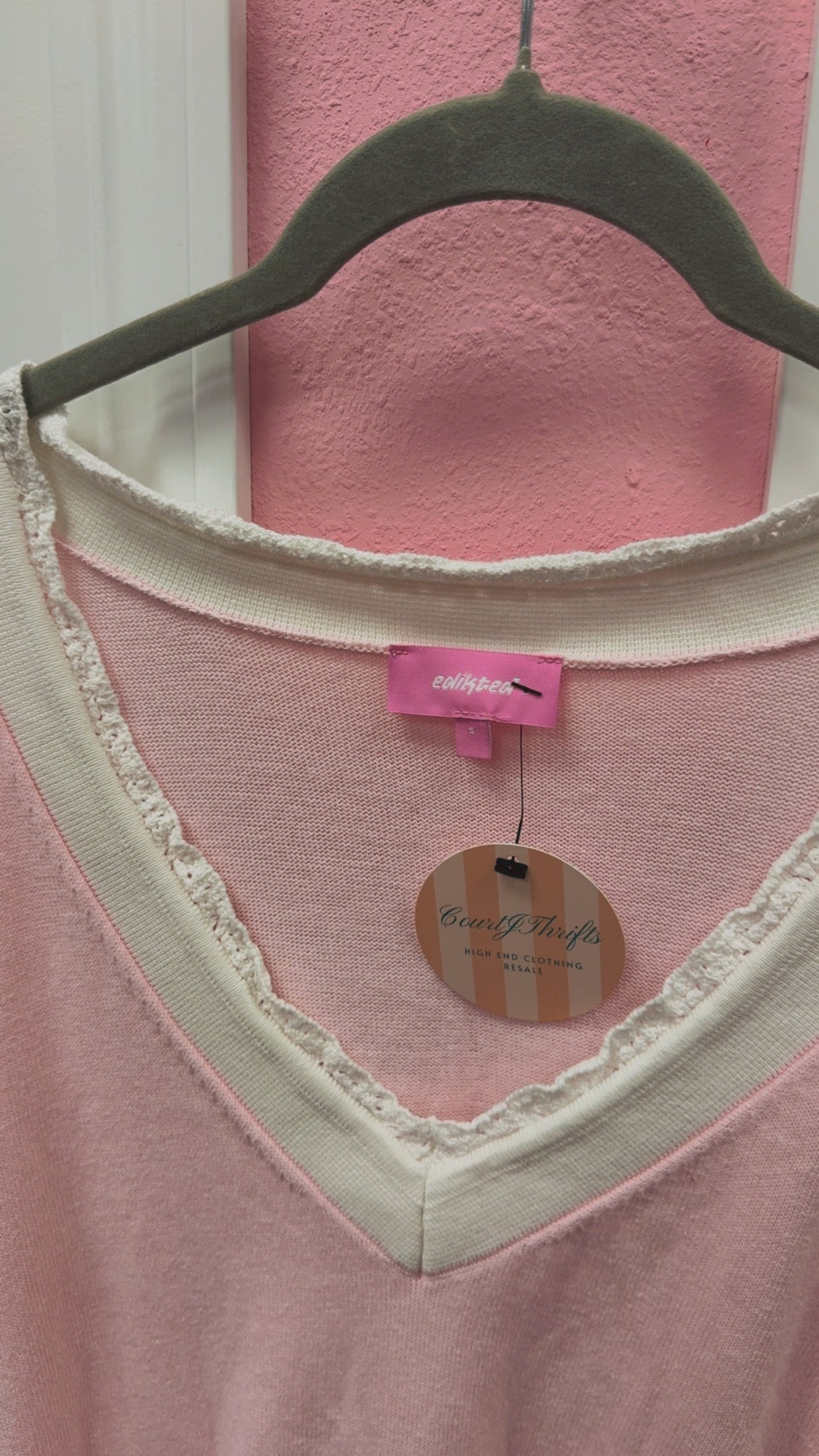 Edikted Sweater Size Small