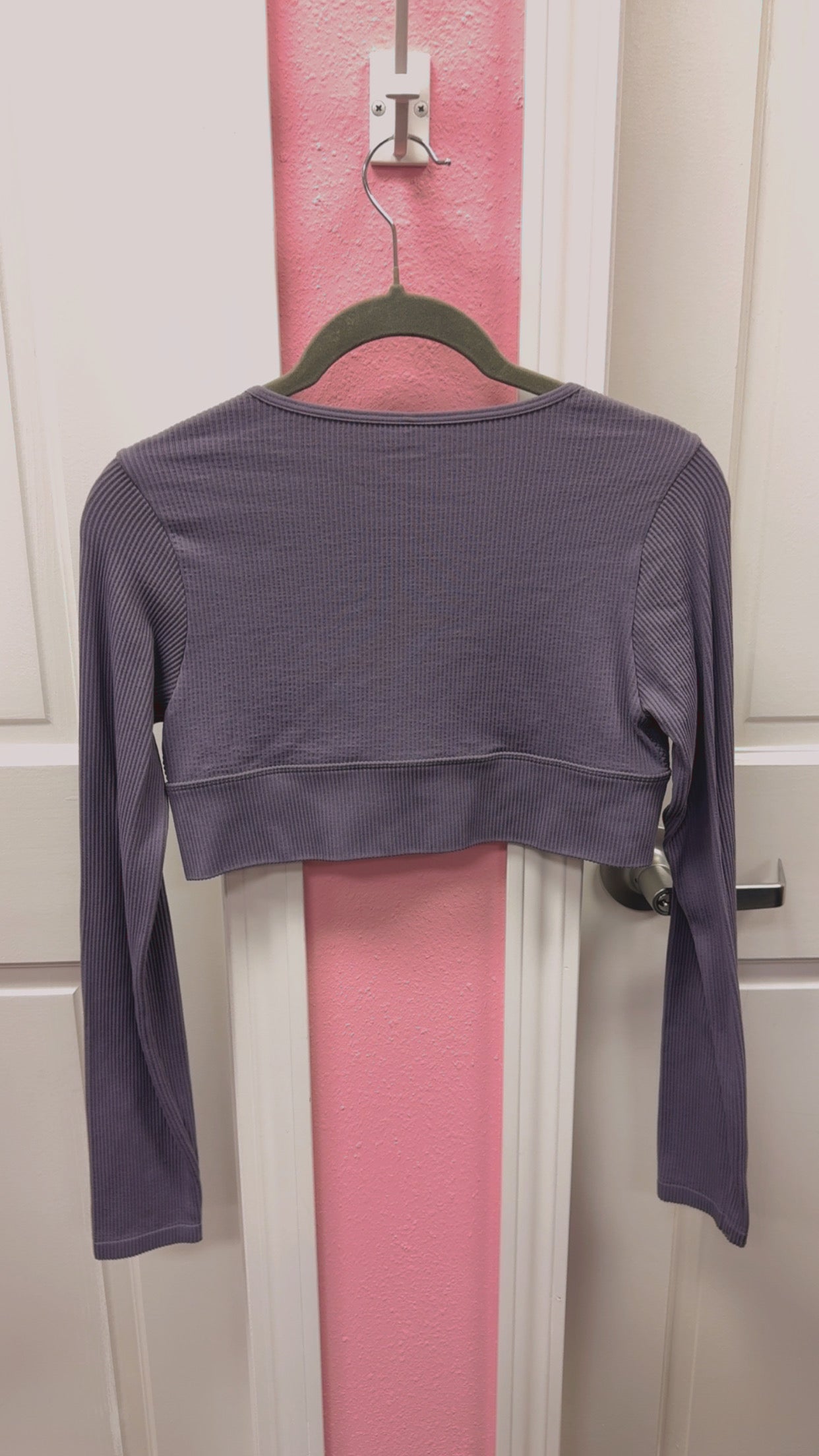 Garage NWT Long Sleeve Size Medium