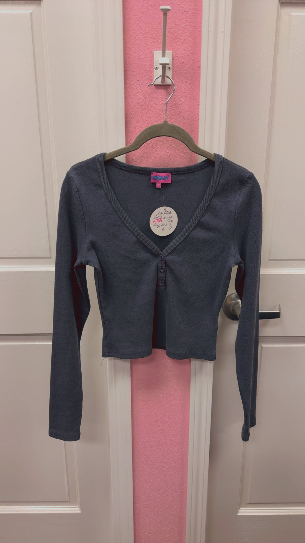 Edikted Ribbed Long Sleeve Size Medium