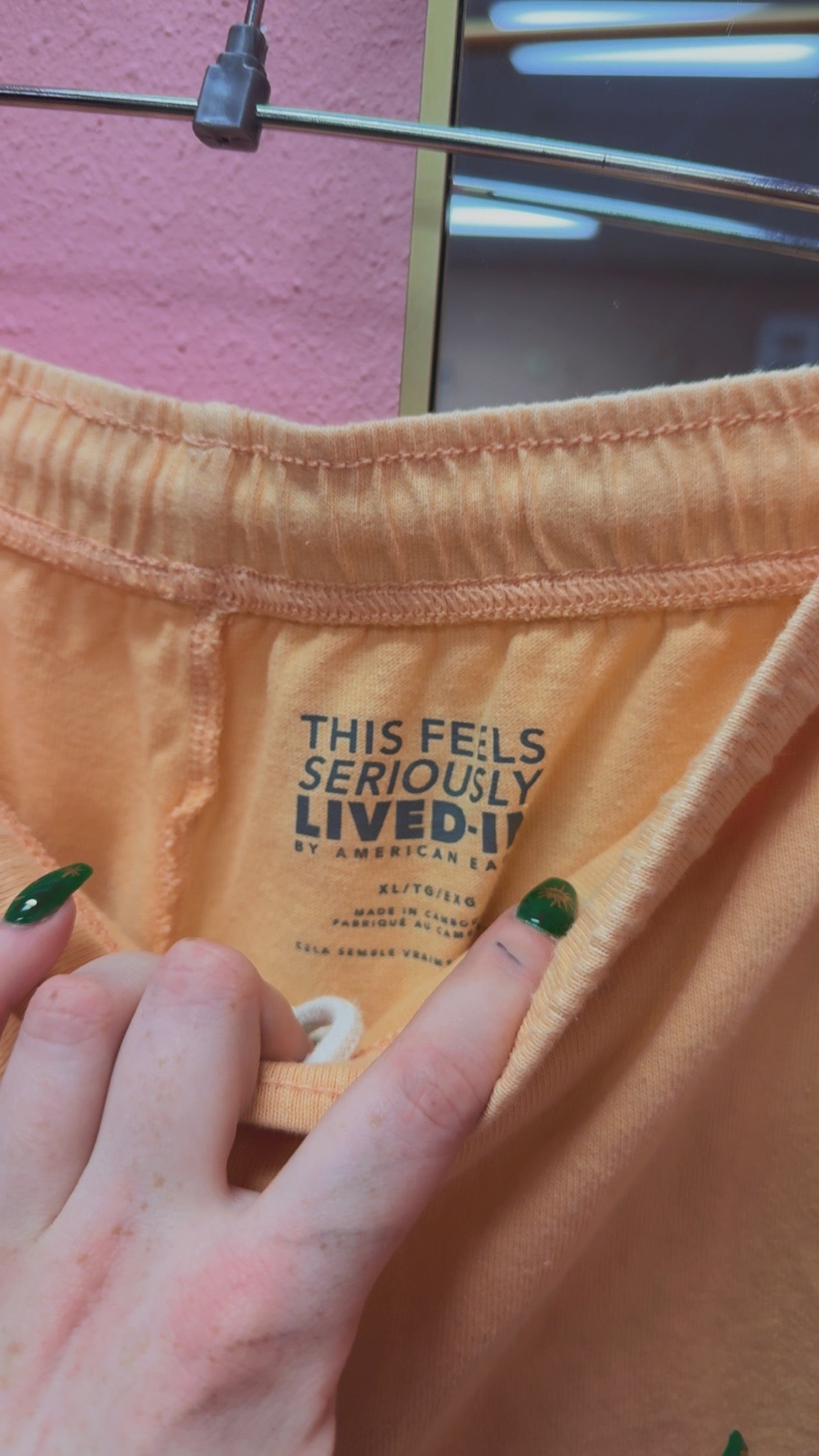 American Eagle Sweat Shorts Size XL