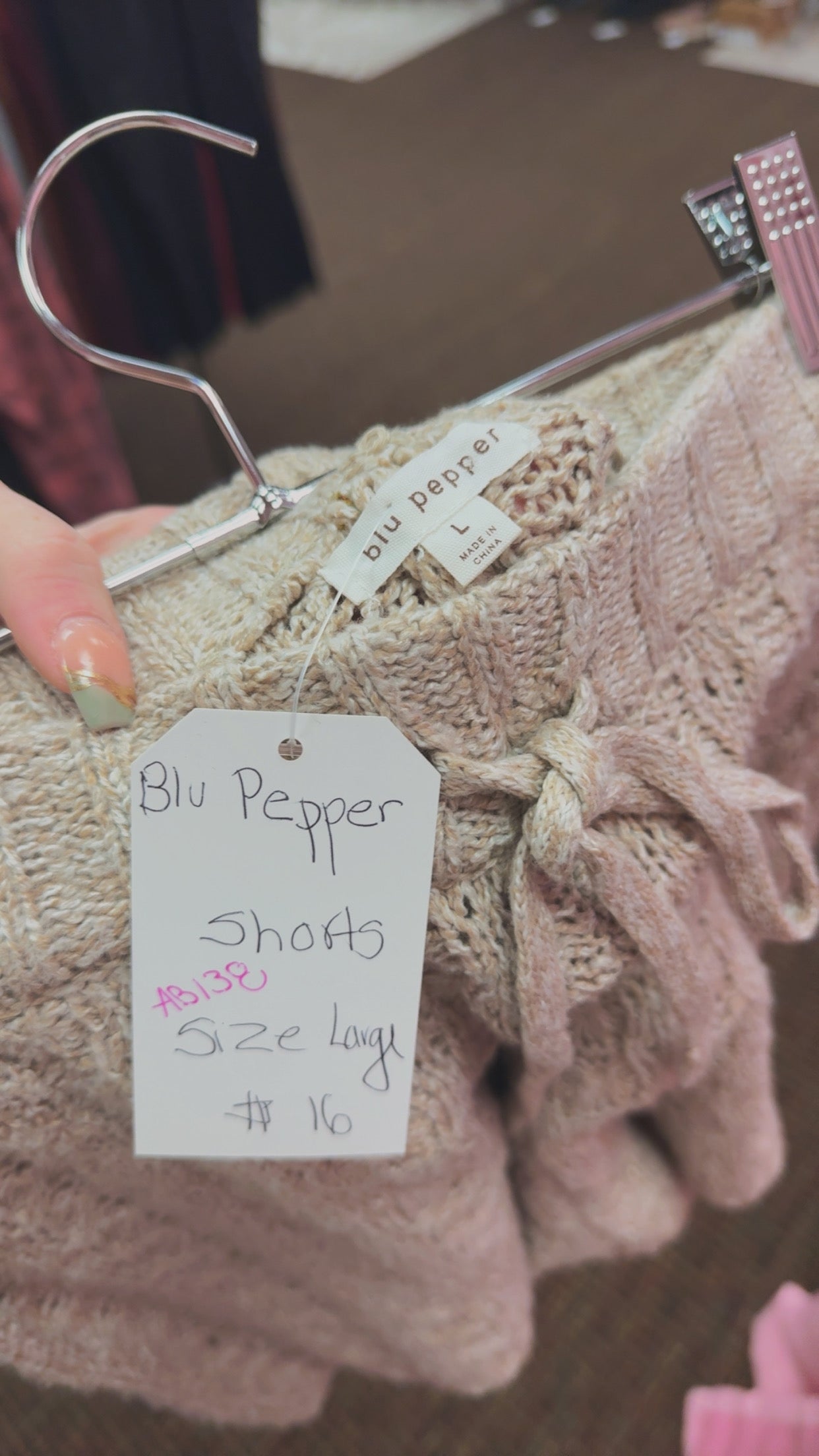 Blu Pepper Knit Shorts Size Large