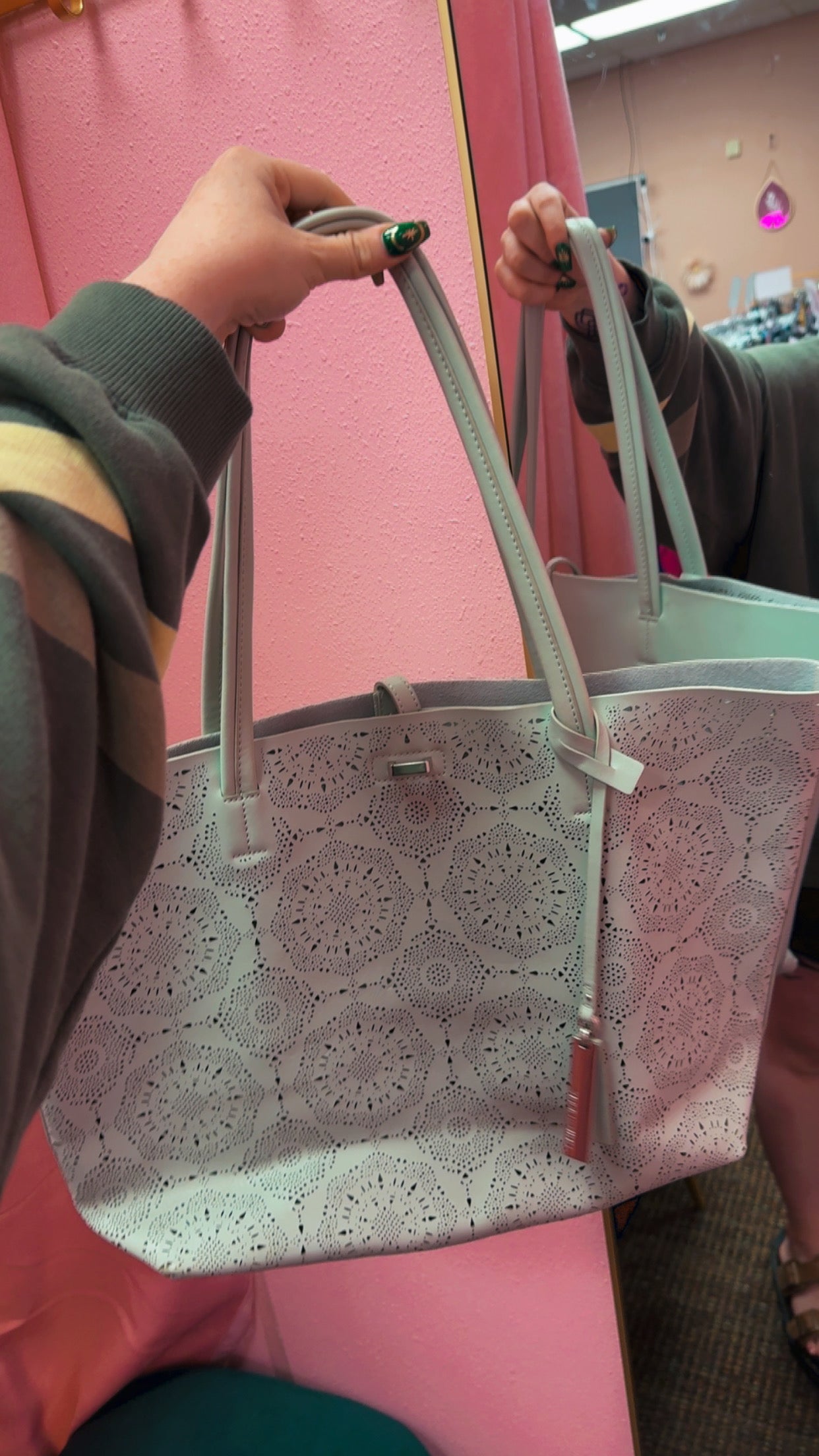 Vince Camuto Tote