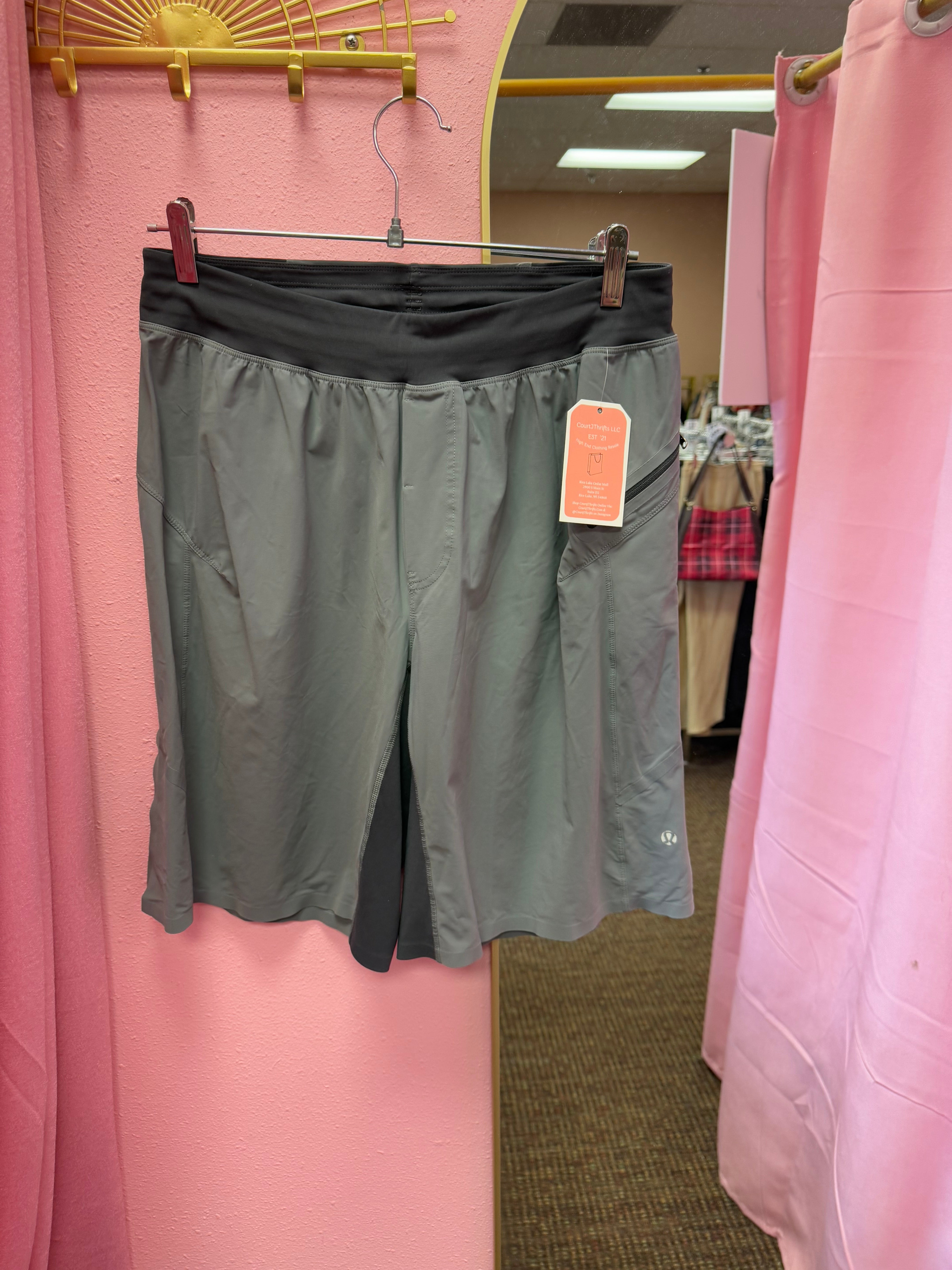 Men’s Lululemon Shorts Size Medium