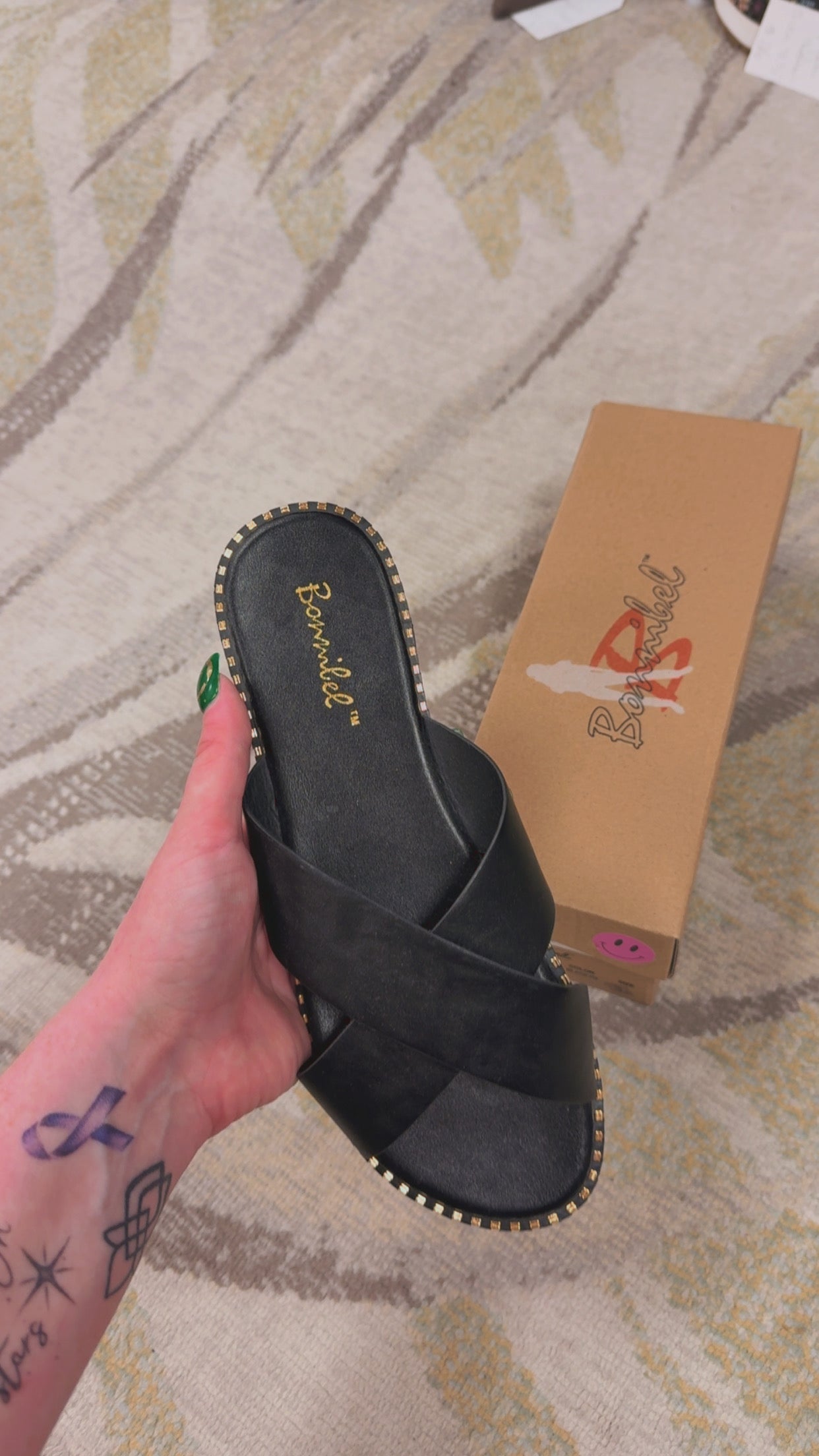 Bonnibel NEW IN BOX Sandals Size 8