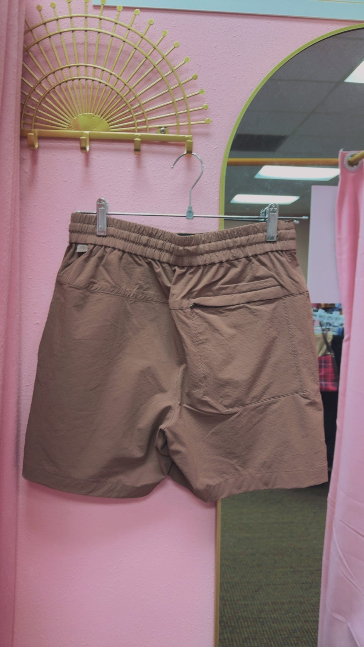 Men’s Lululemon Bowline Shorts “5 Size Small