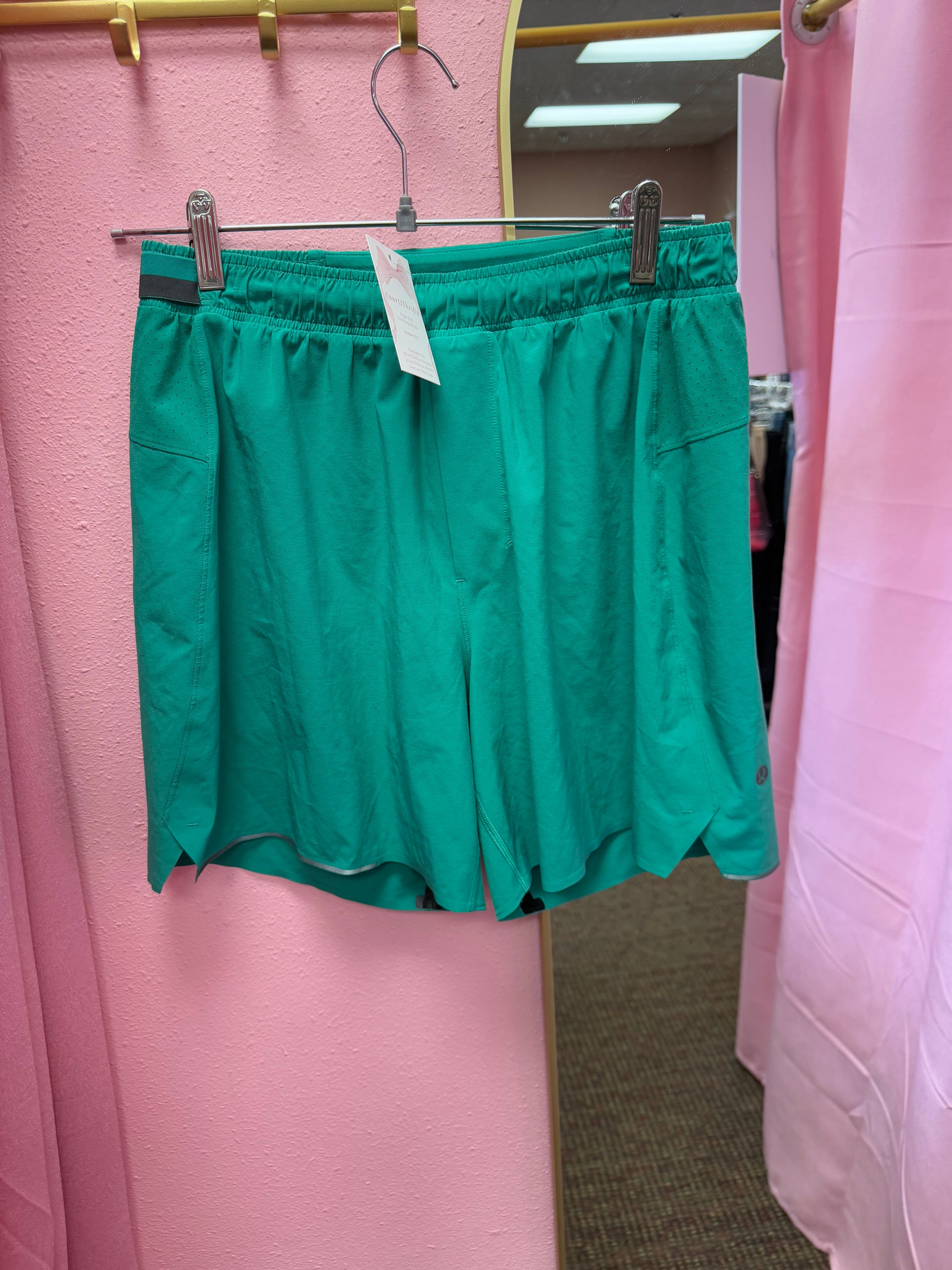 Men’s Lululemon Green Shorts Size Medium