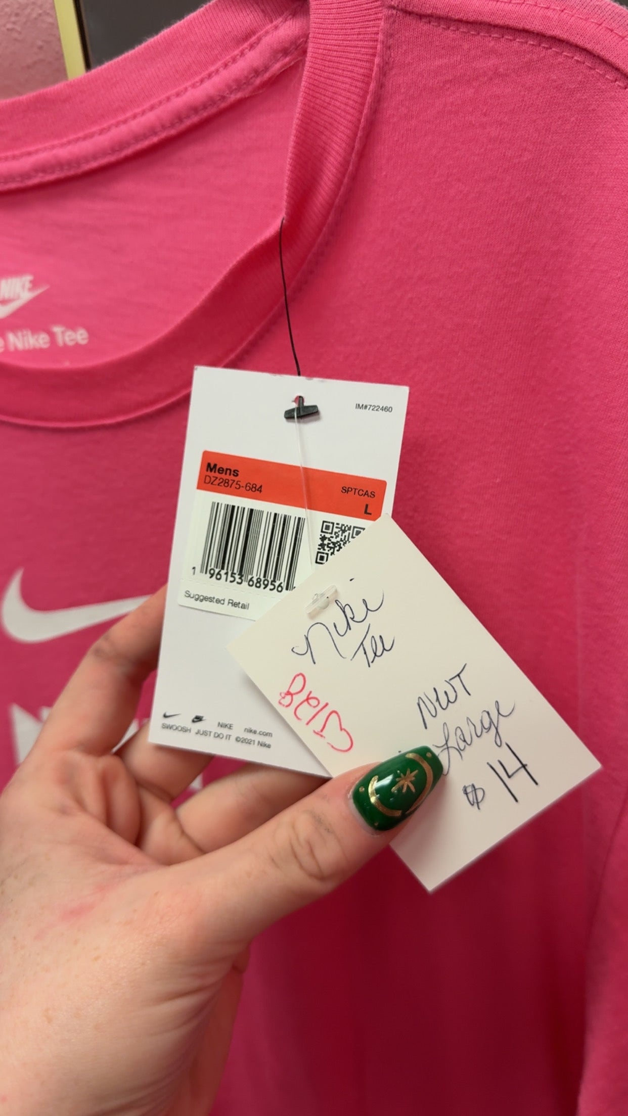 Men’s Nike NWT Tee Size Large