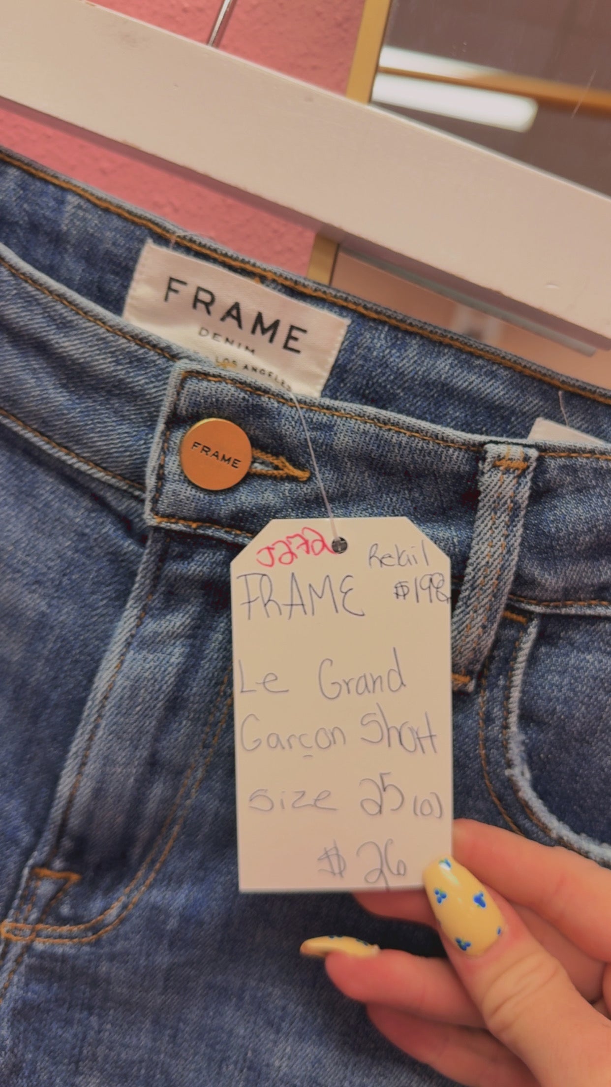 Frame Le Grand Garçon Short Size 25 Retails $198