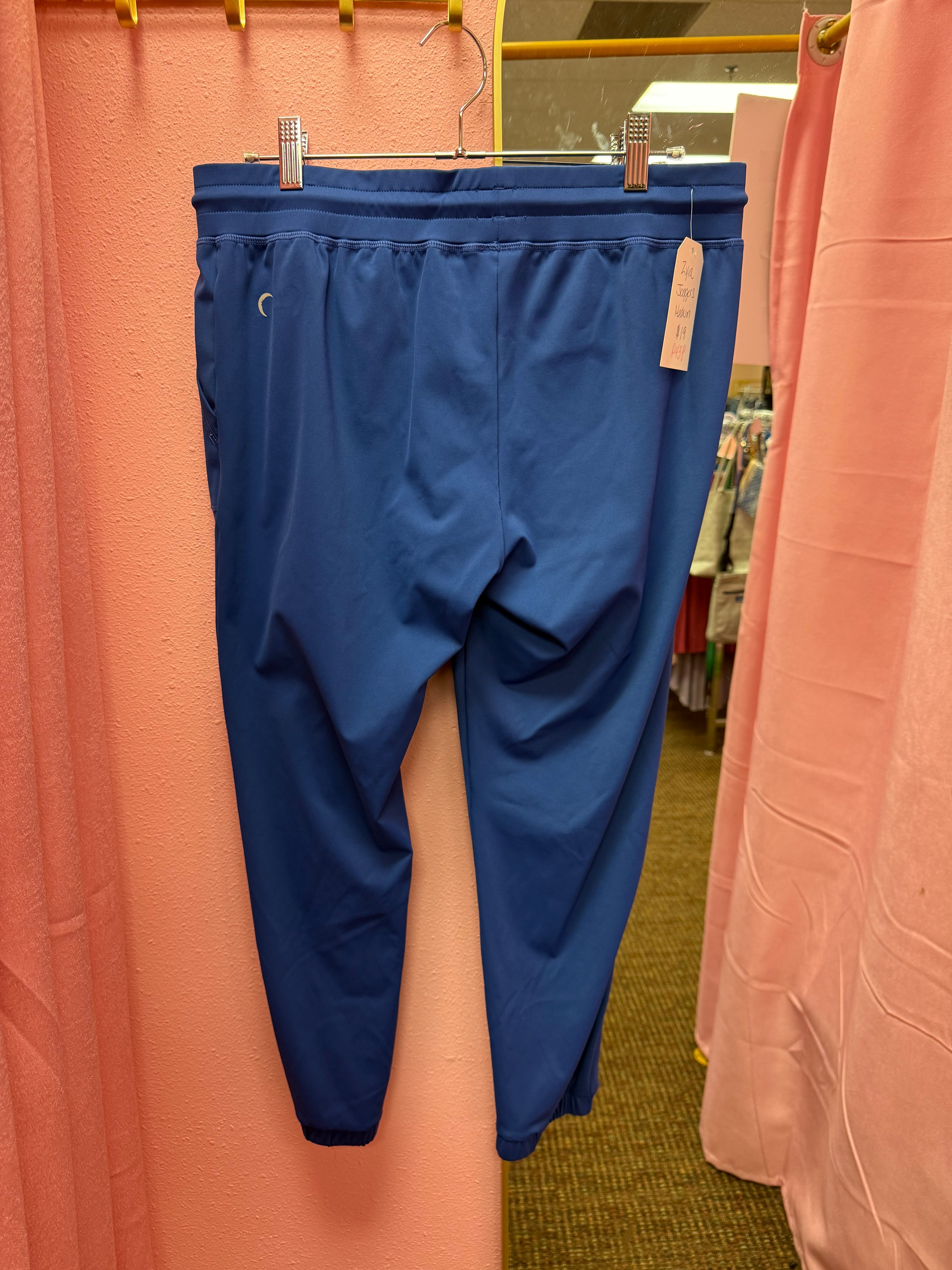 Zyia Joggers Medium