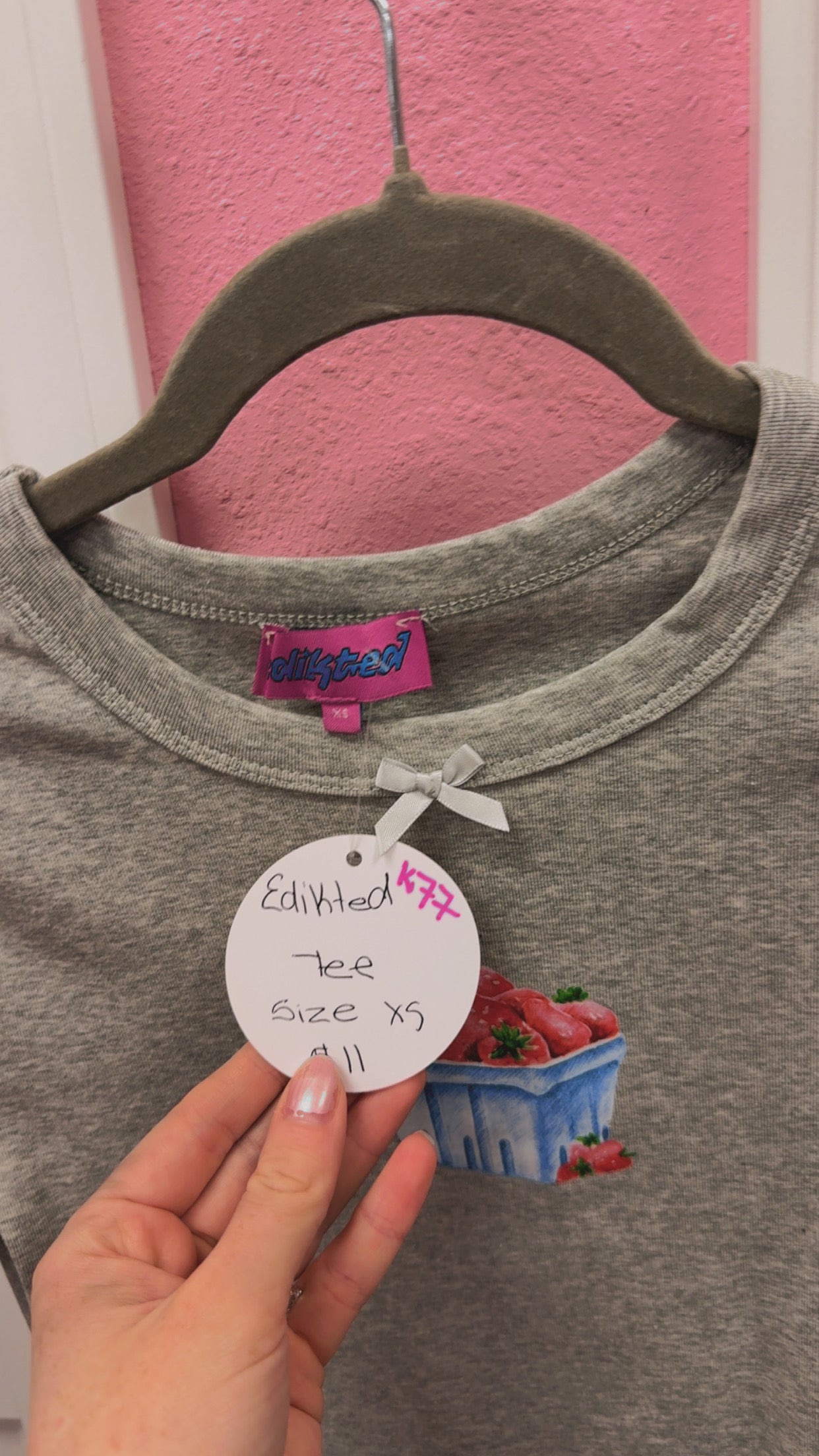 Edikted Strawberry Tee Size XS