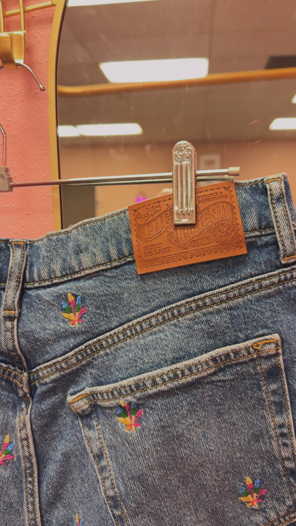 Lucky Brand Shorts Size 14/32