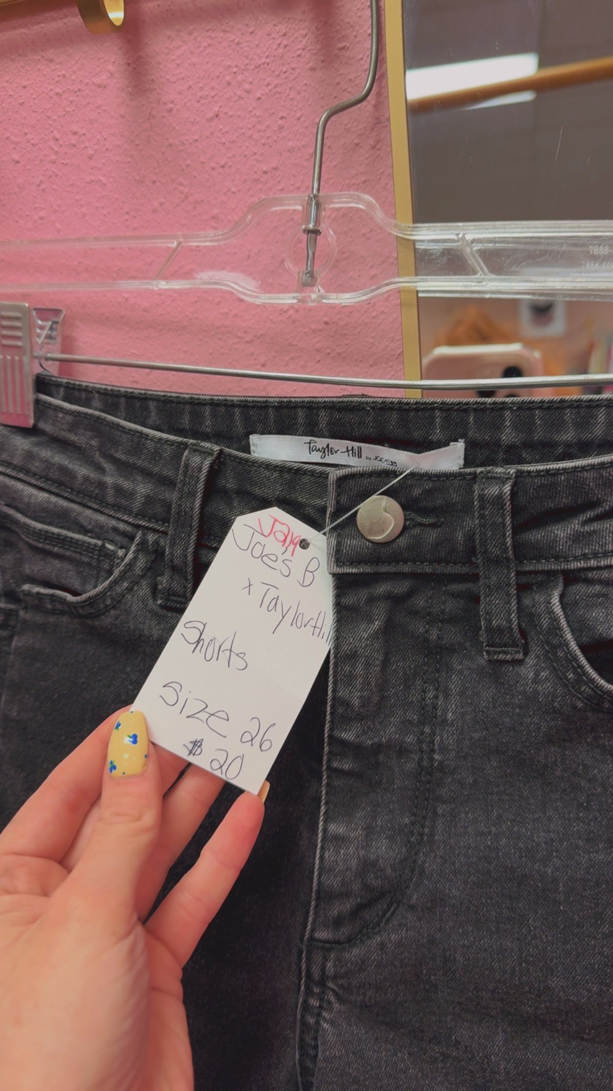 Joe’s B X Taylor Hill Shorts Size 26