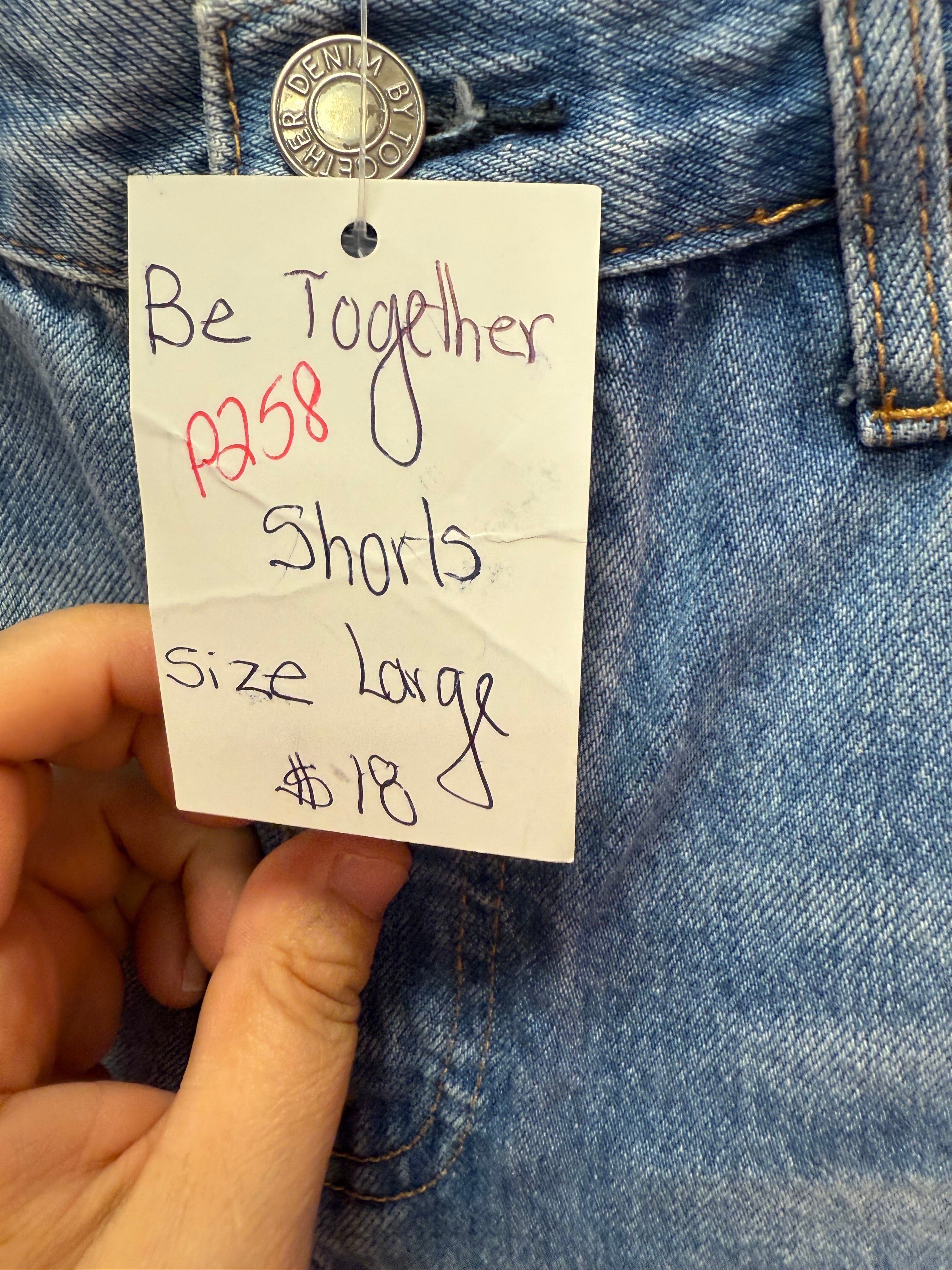 Be Together Shorts Size Large