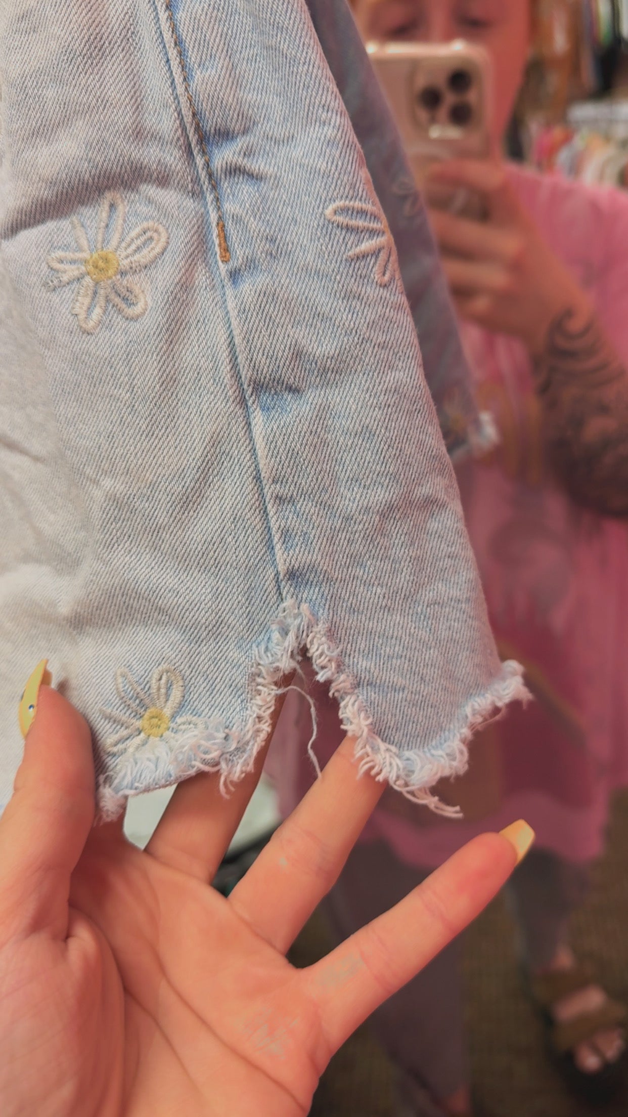 American Eagle Mom Shorts Size 8 * read description*