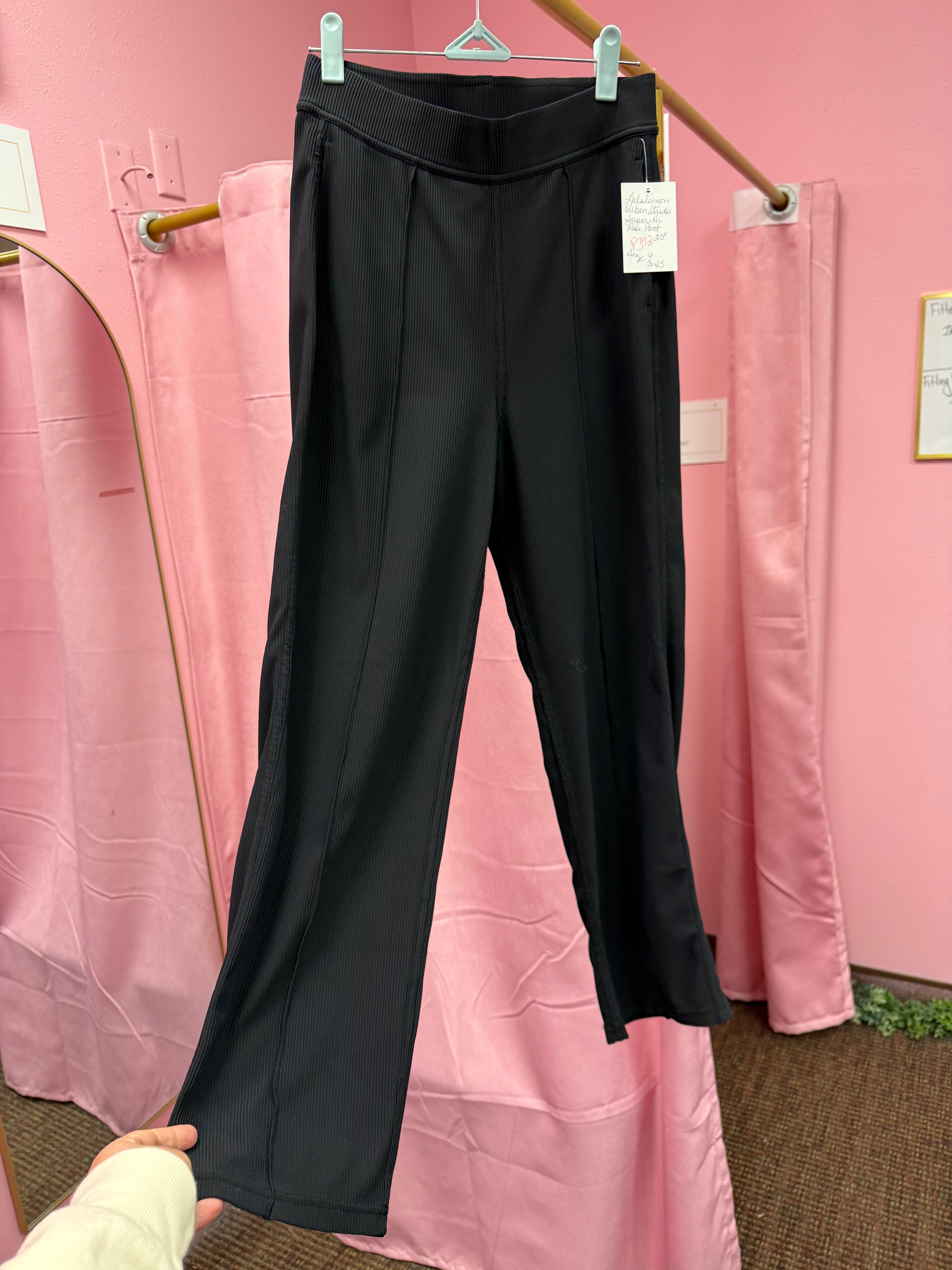 Lululemon Urban Strides Super Hi-Rise Pants Size 4 25”