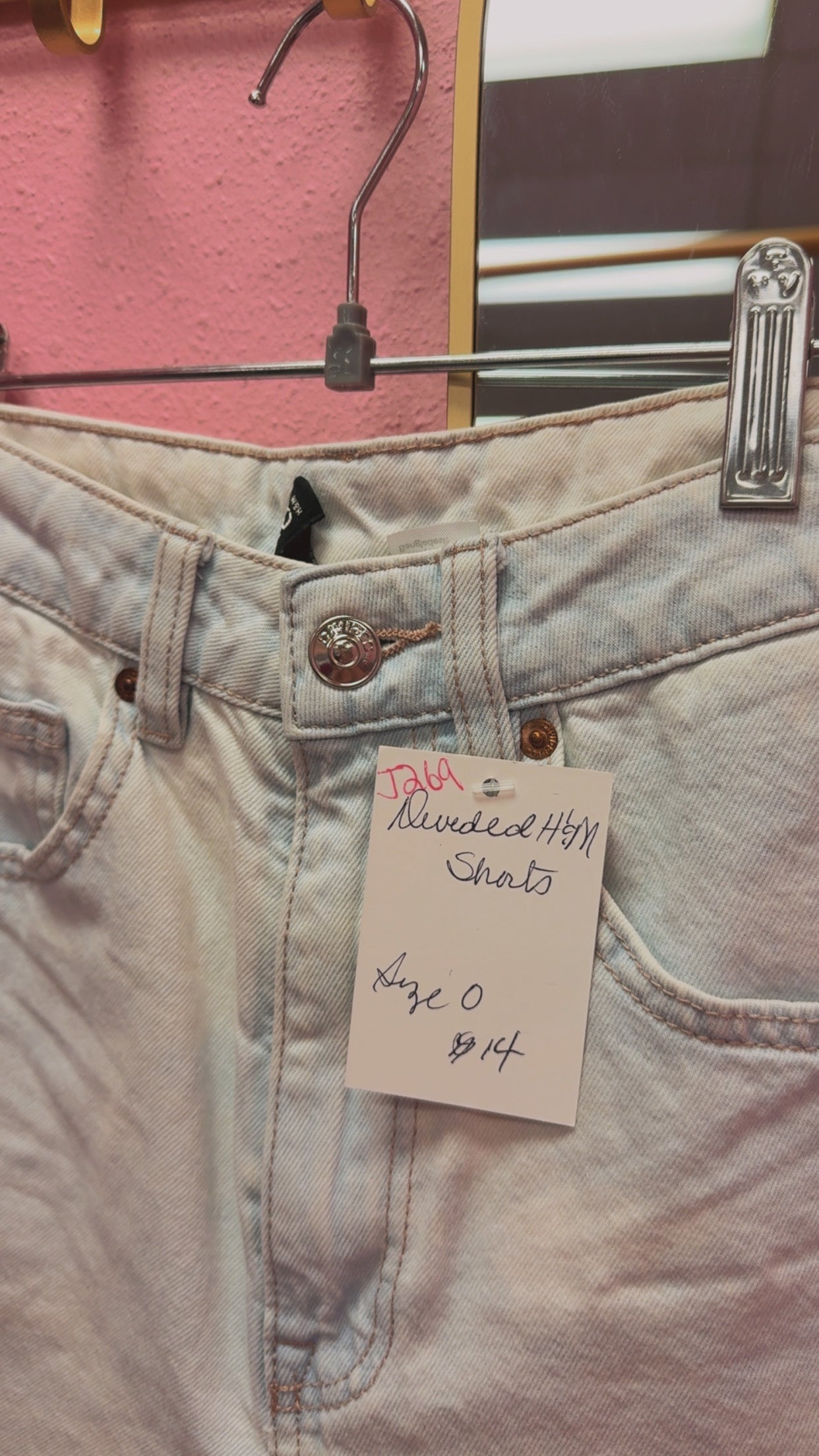 Divided Hi-Rise Shorts Size 0