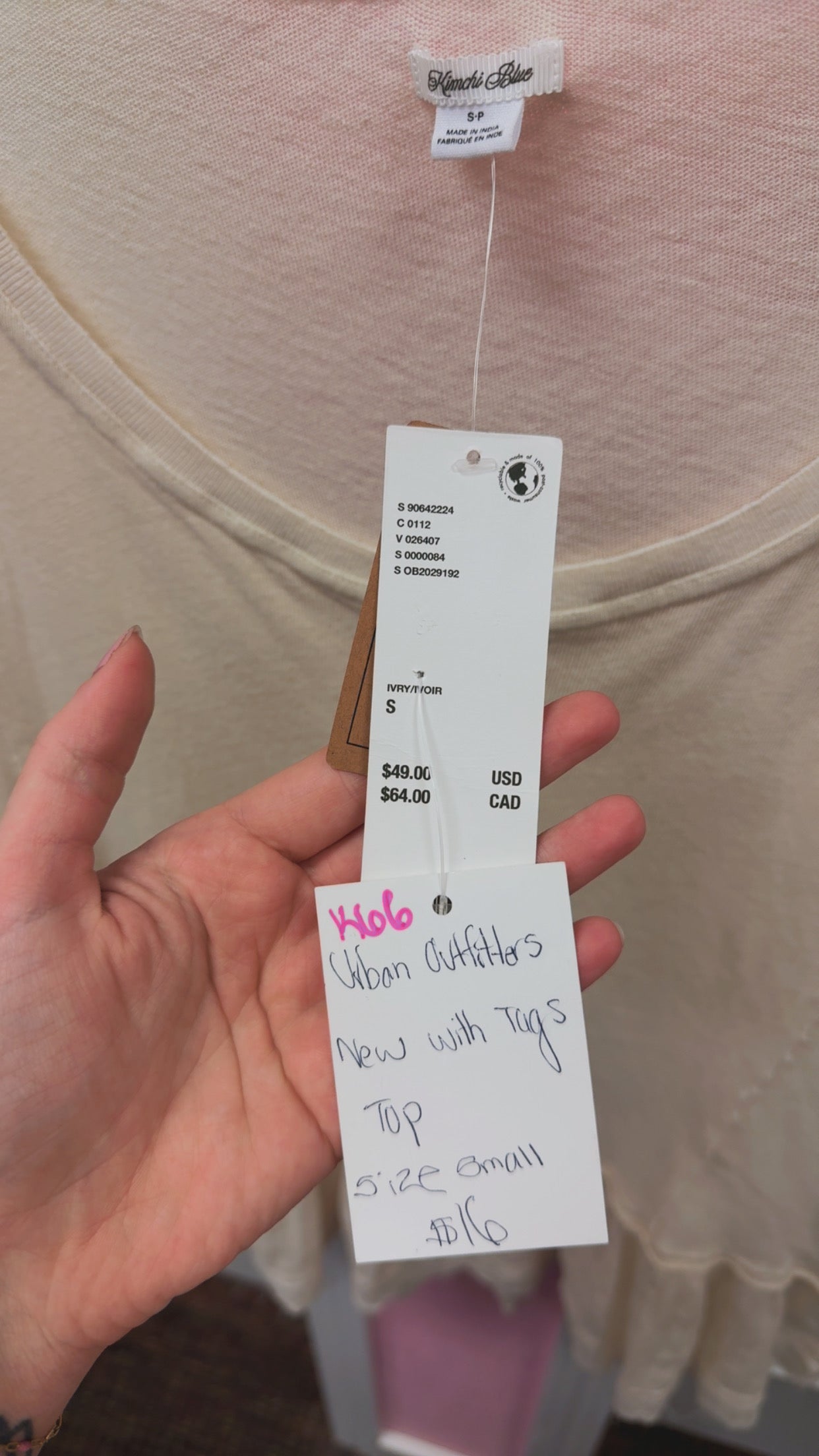 Urban Outfitters NWT Flowy Boho Top Size Small