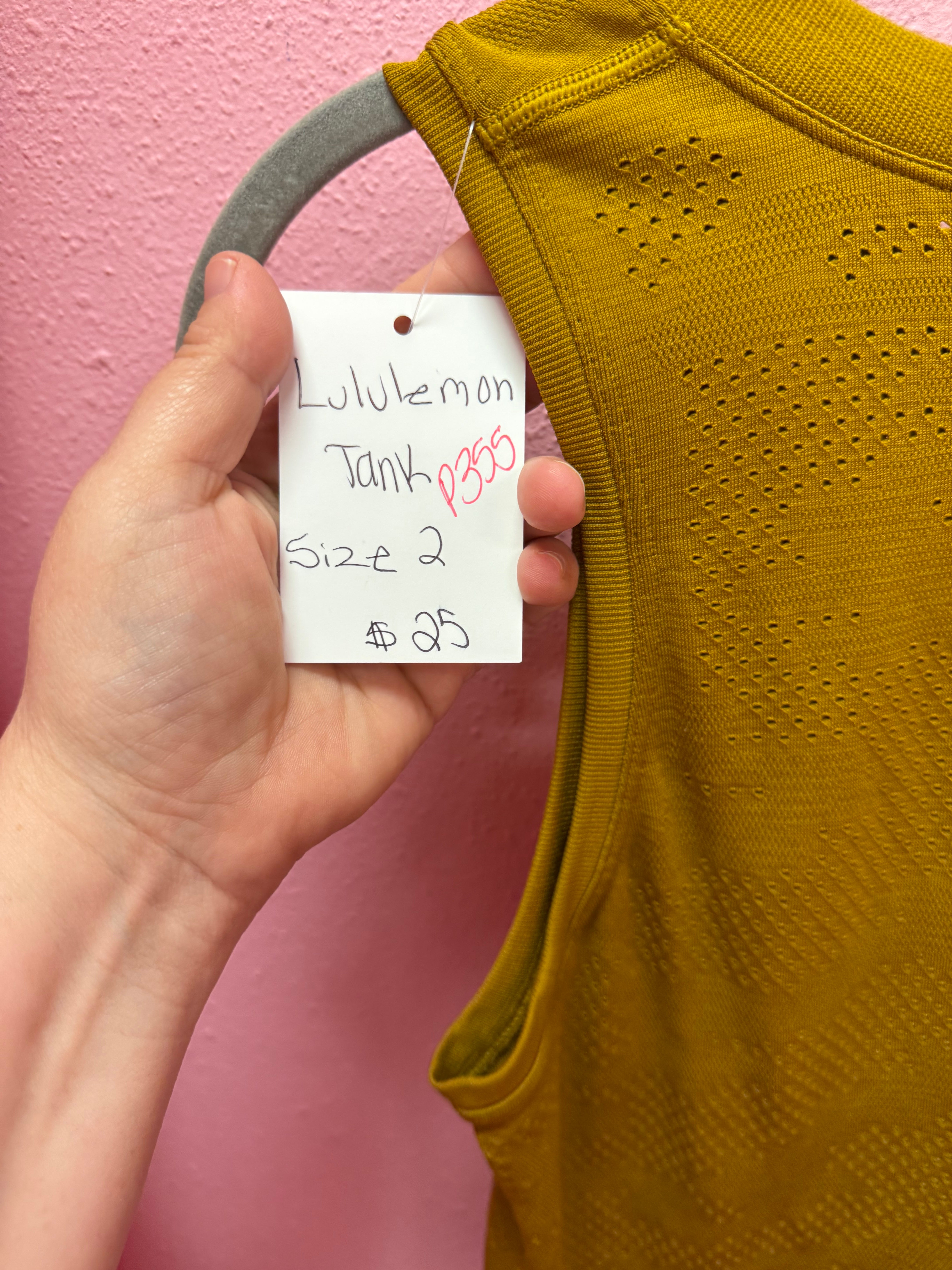 Lululemon Tank Size 2