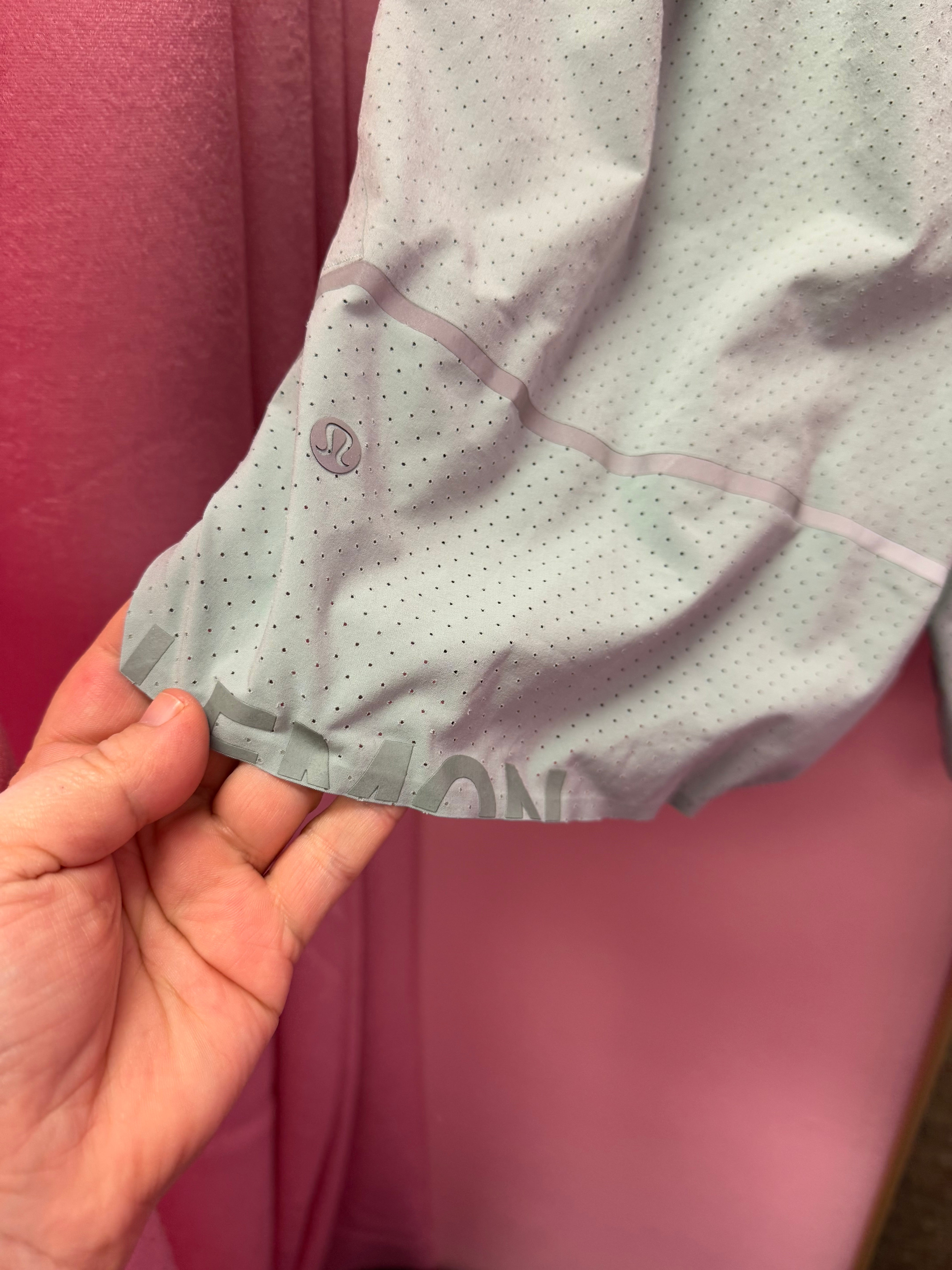Men’s Lululemon Shorts Size XS