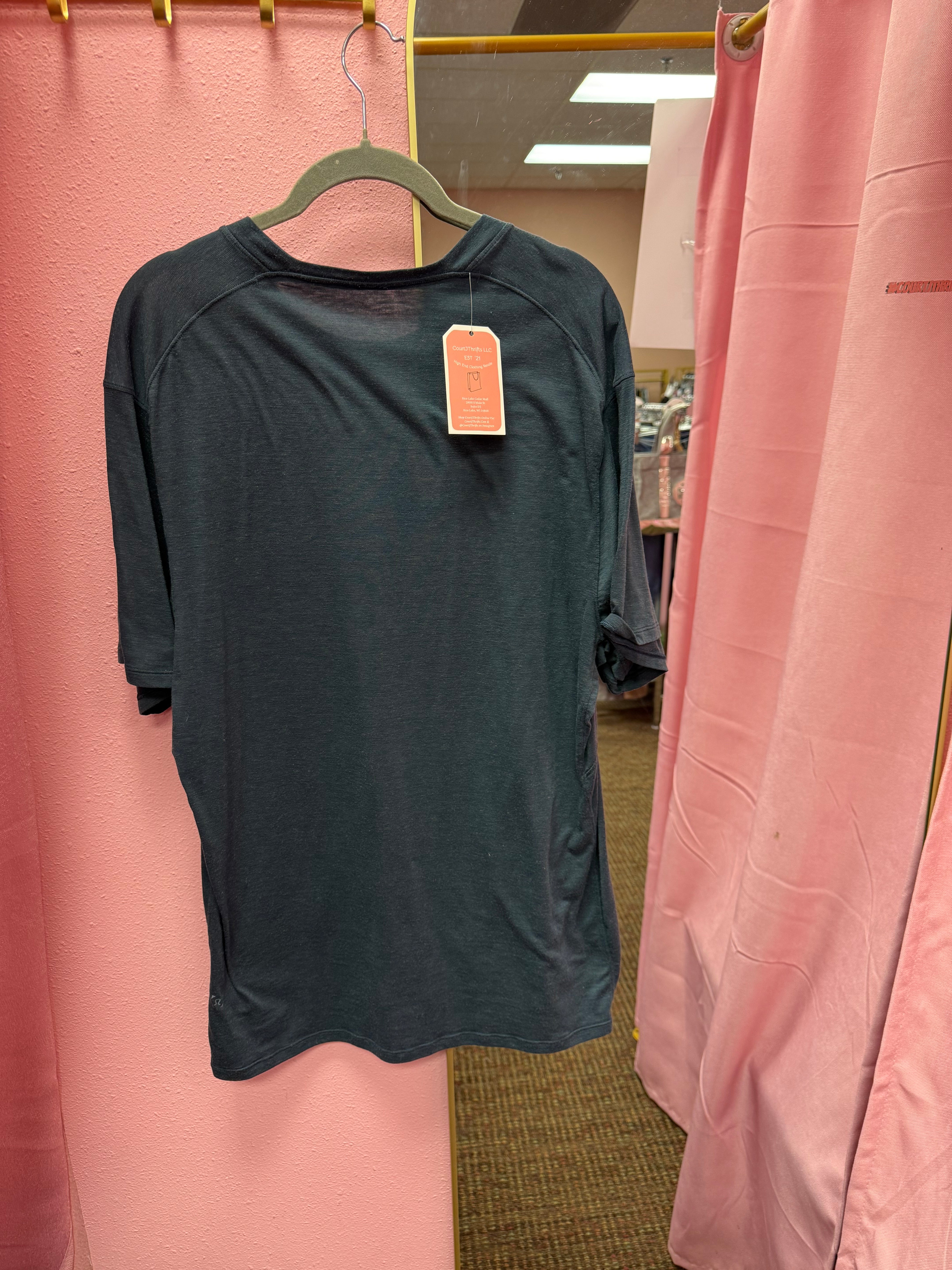 Lululemon Men’s T-Shirt Medium