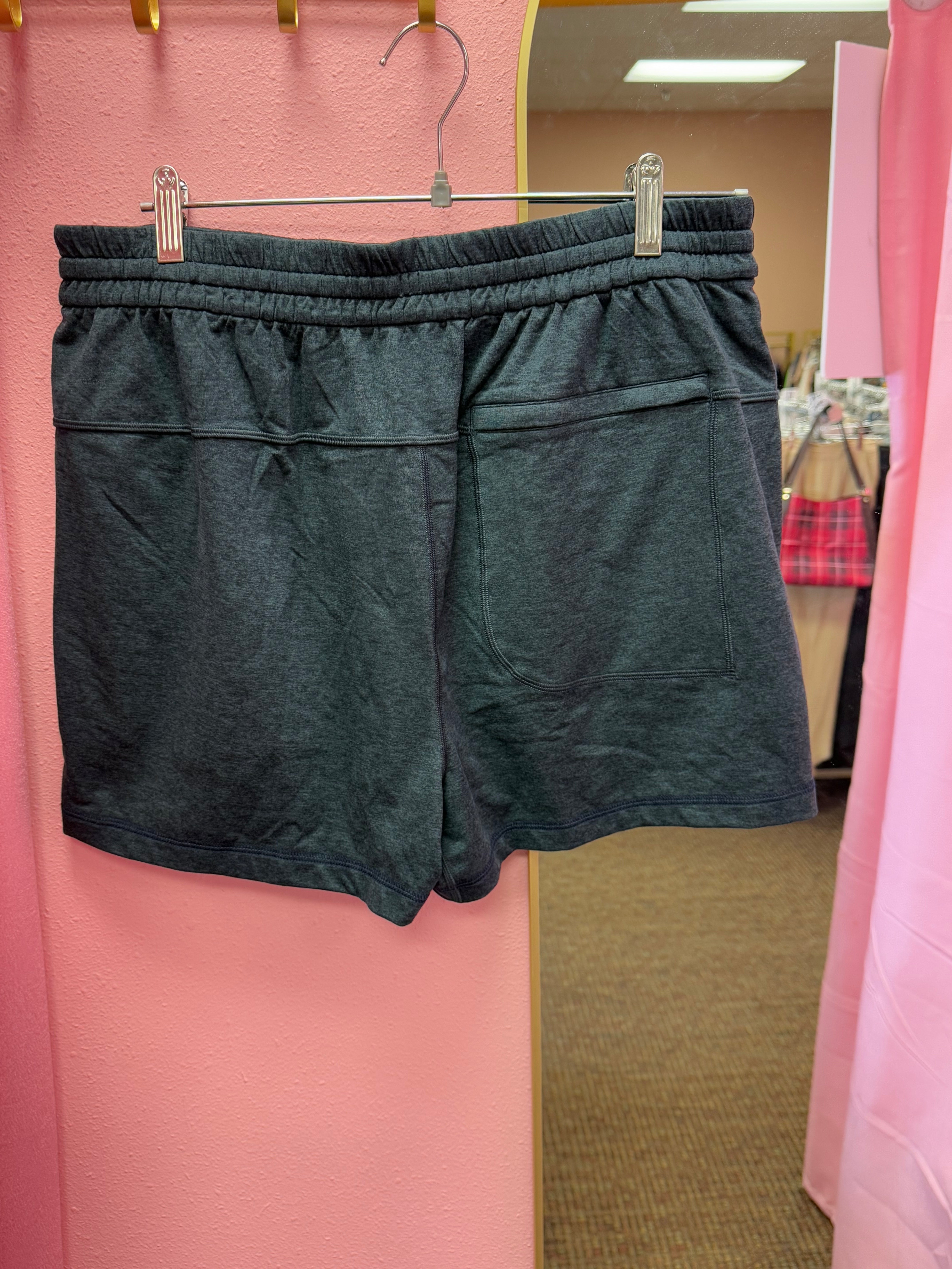 Men’s Lululemon Shorts Size Large “3
