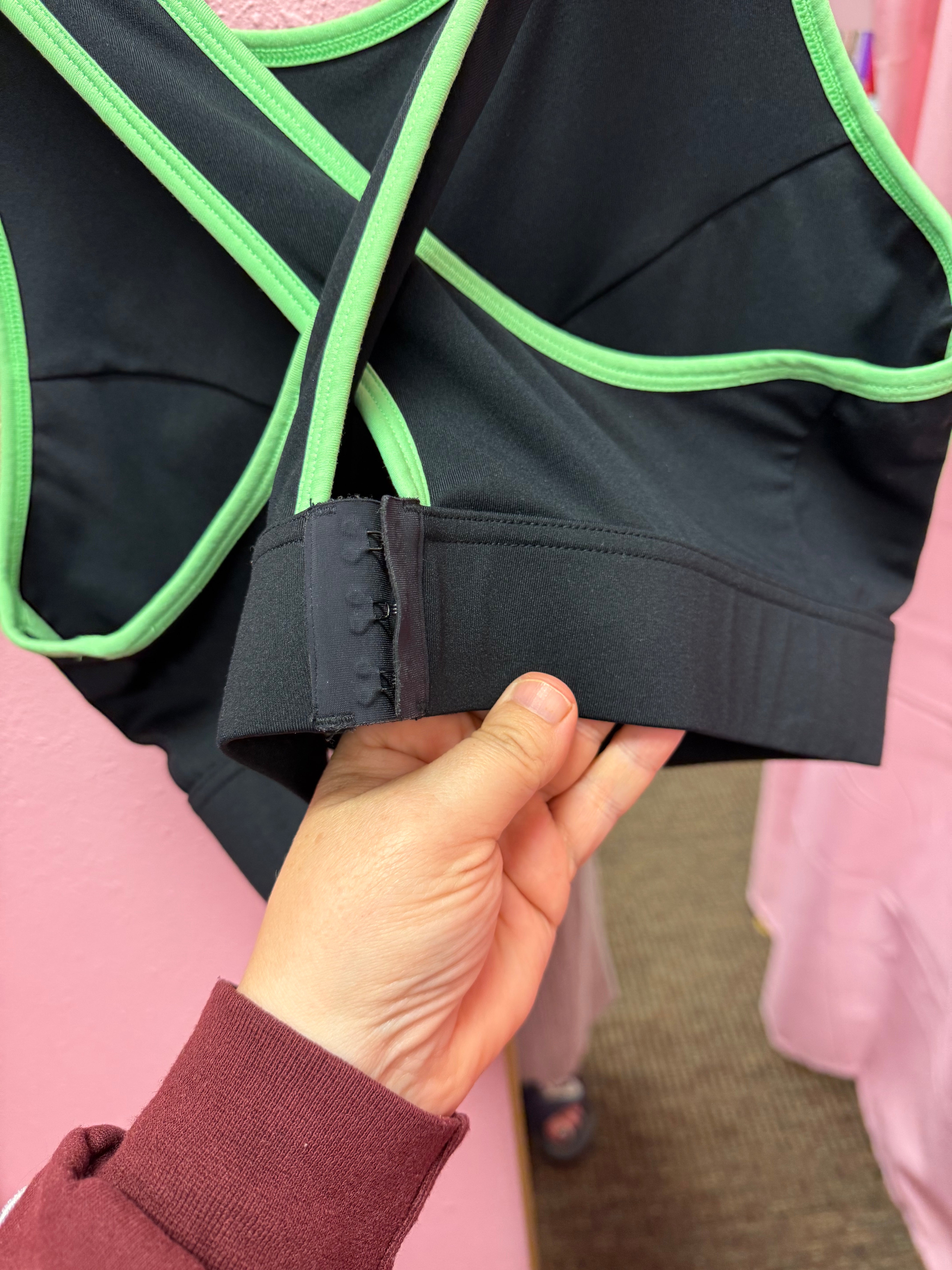 Fabletics Sports Bra XL