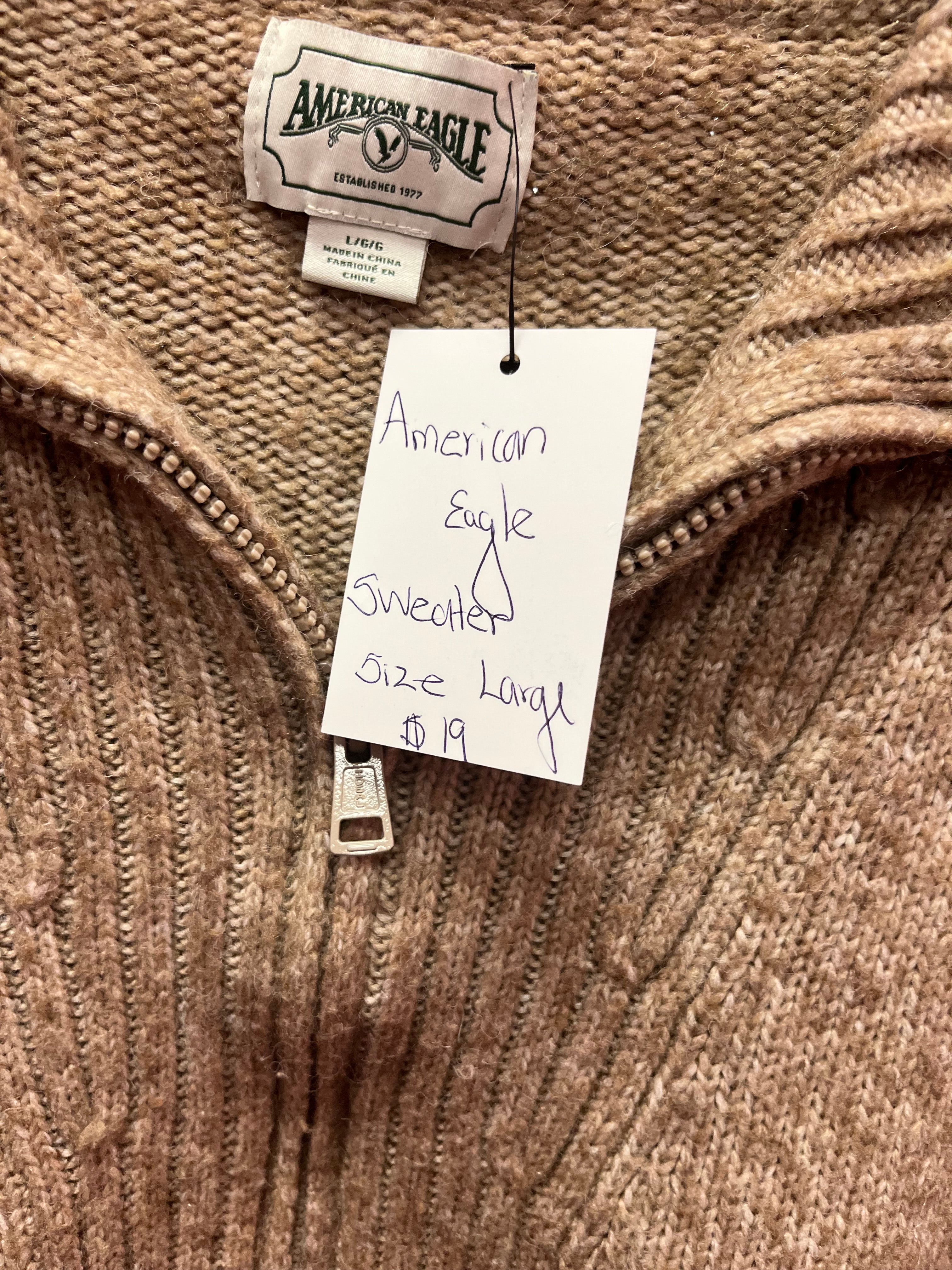 American Eagle Sweater Size Large
