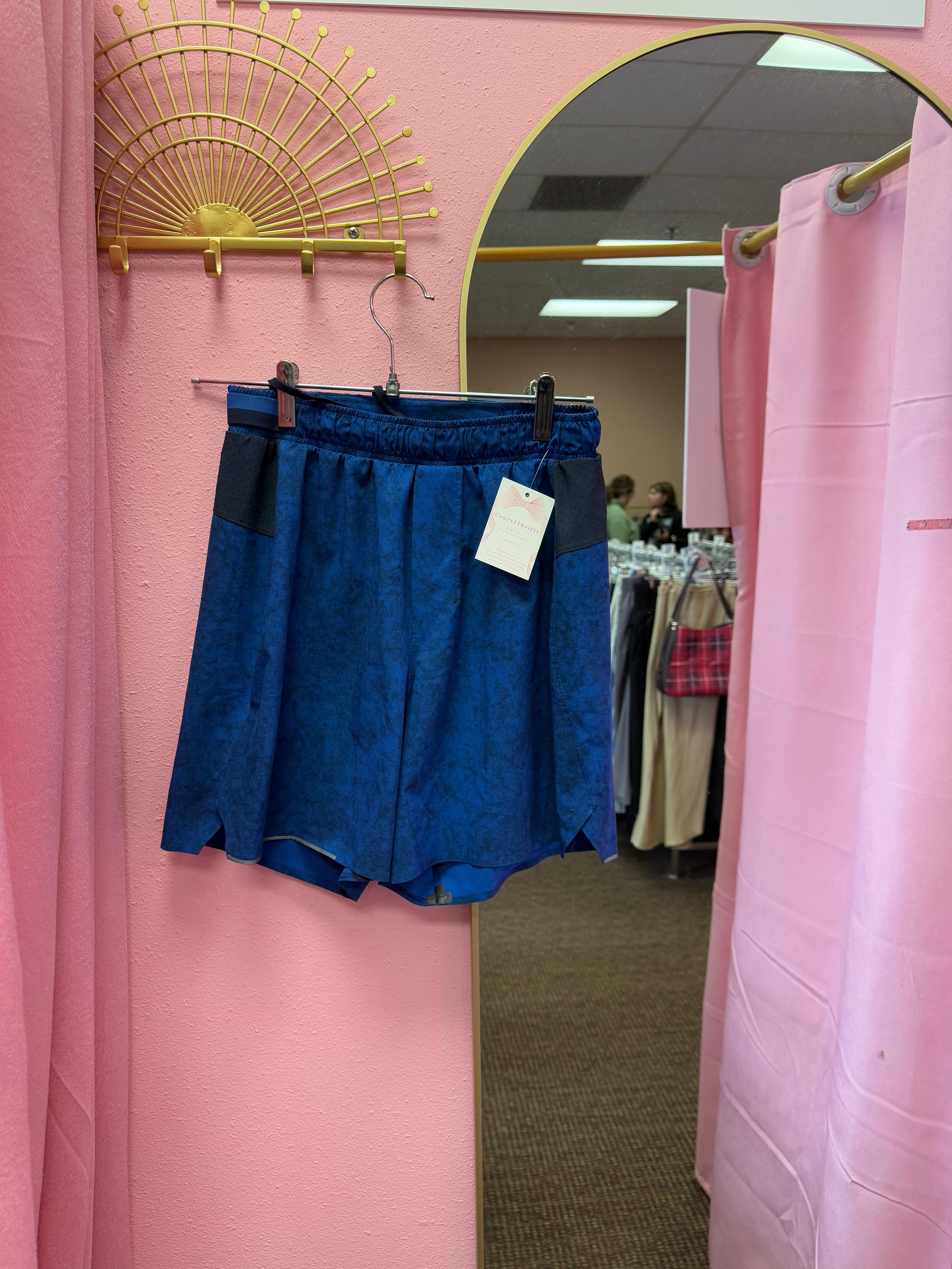 Men’s Lululemon Commission Short Size 28