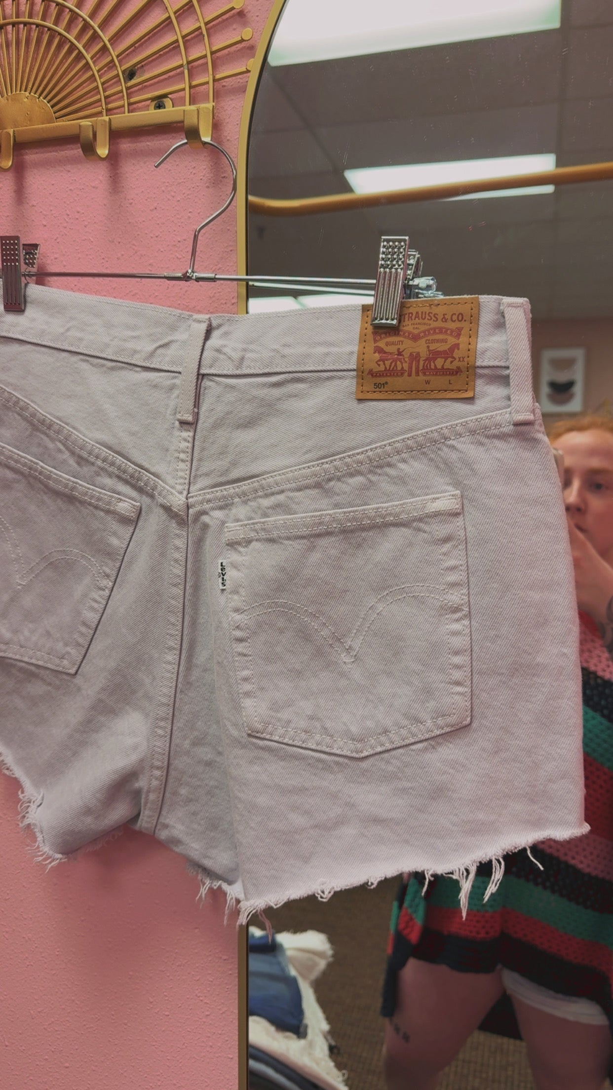 Levi’s 501 Lilac Shorts Size 31