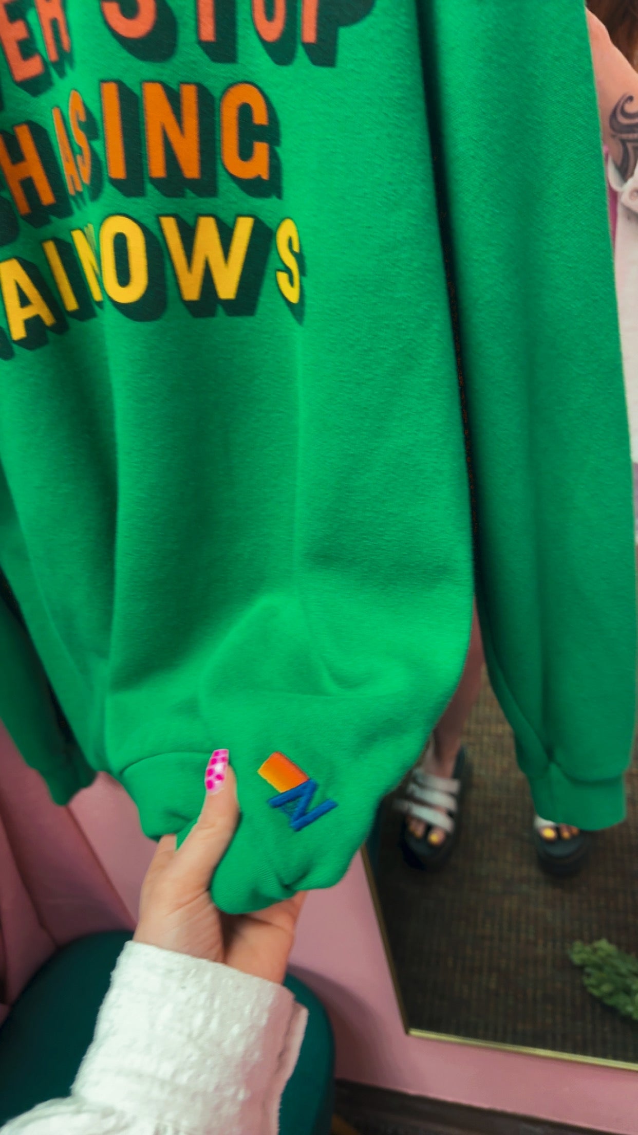 Aviator Nation “Never Stop Chasing Rainbows” Crewneck Size Medium