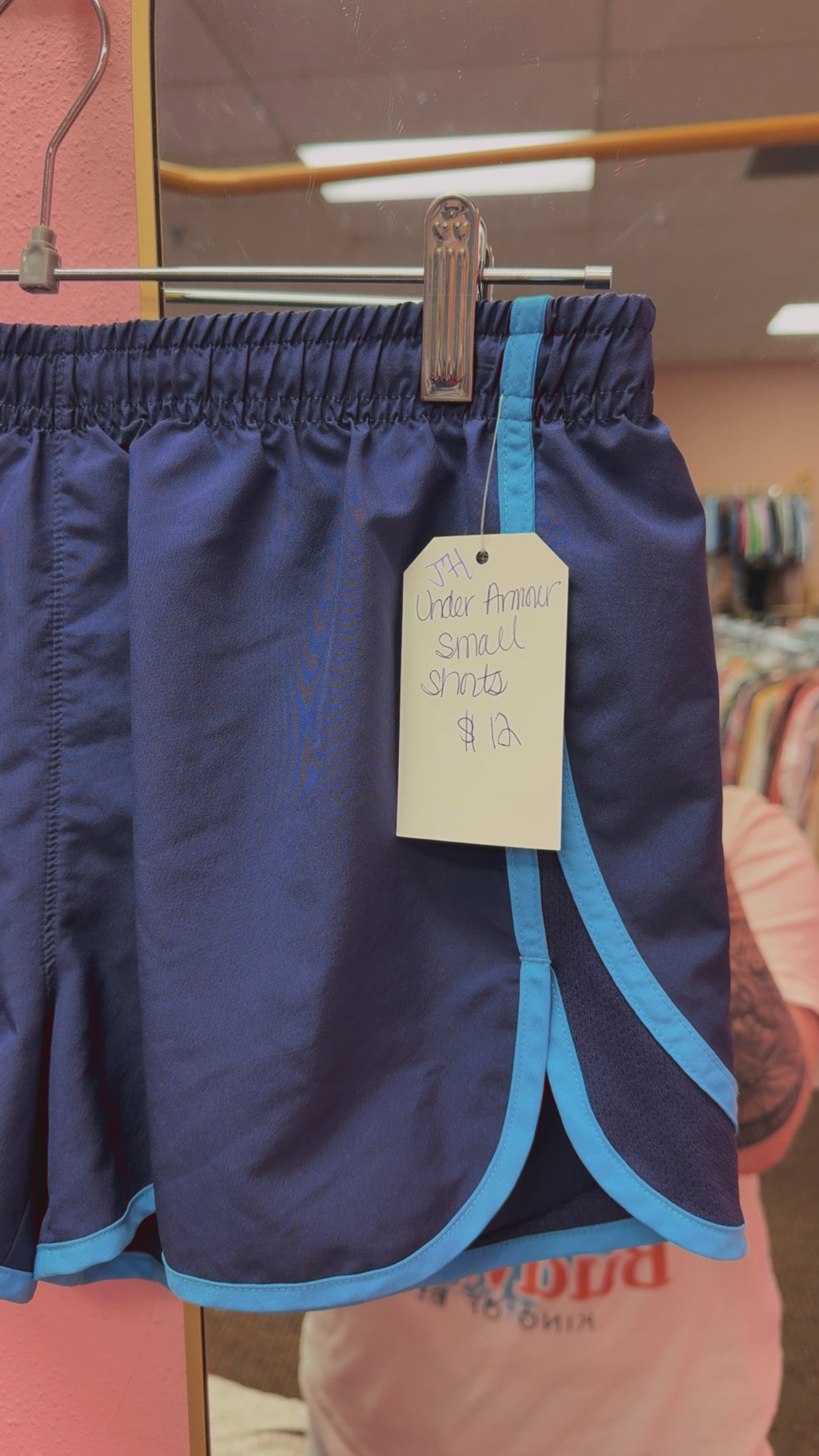 Under Armour Athletic Shorts Size Small