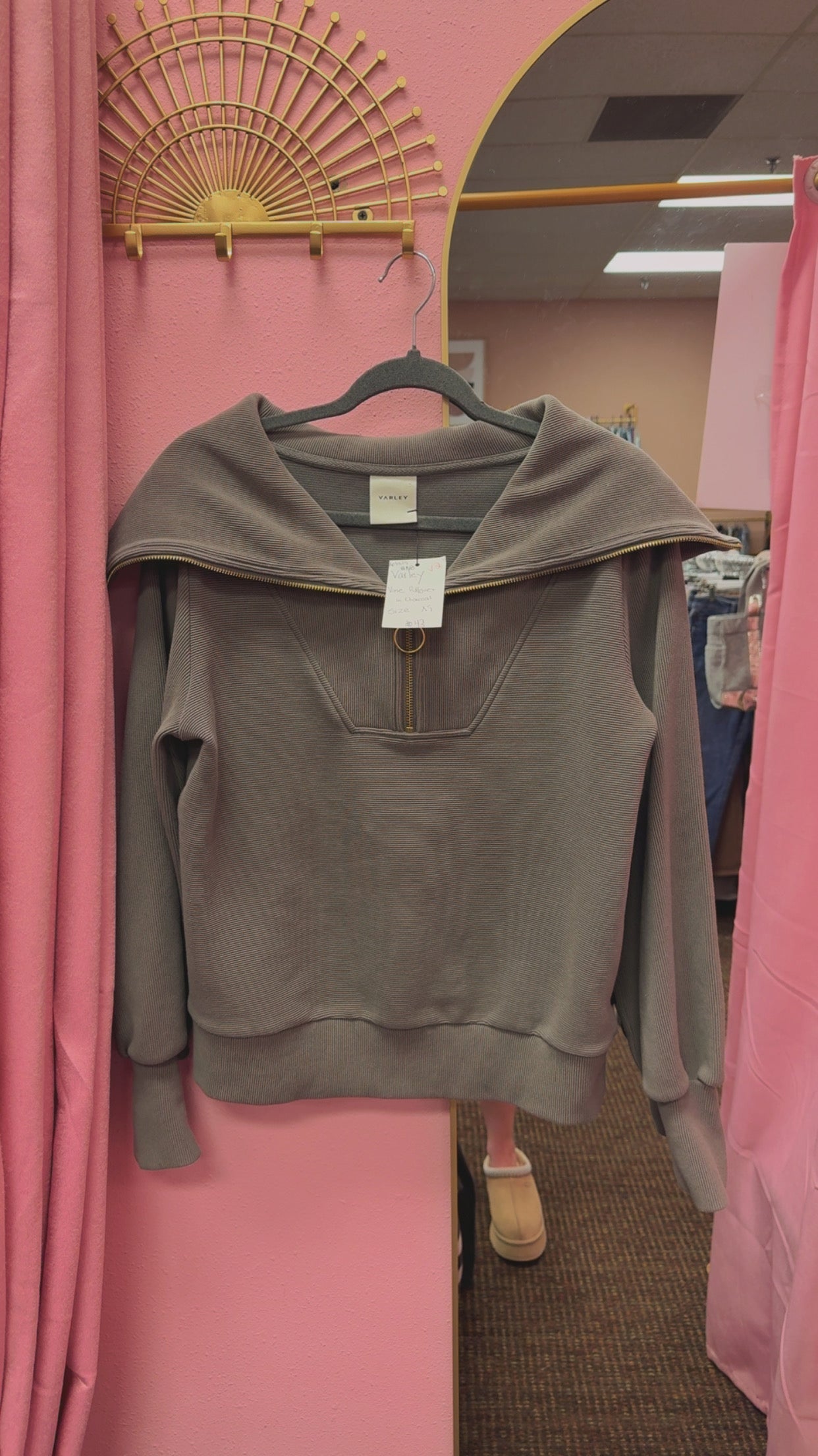 Varley “Vine” Women’s Pullover Size XS Retails $158