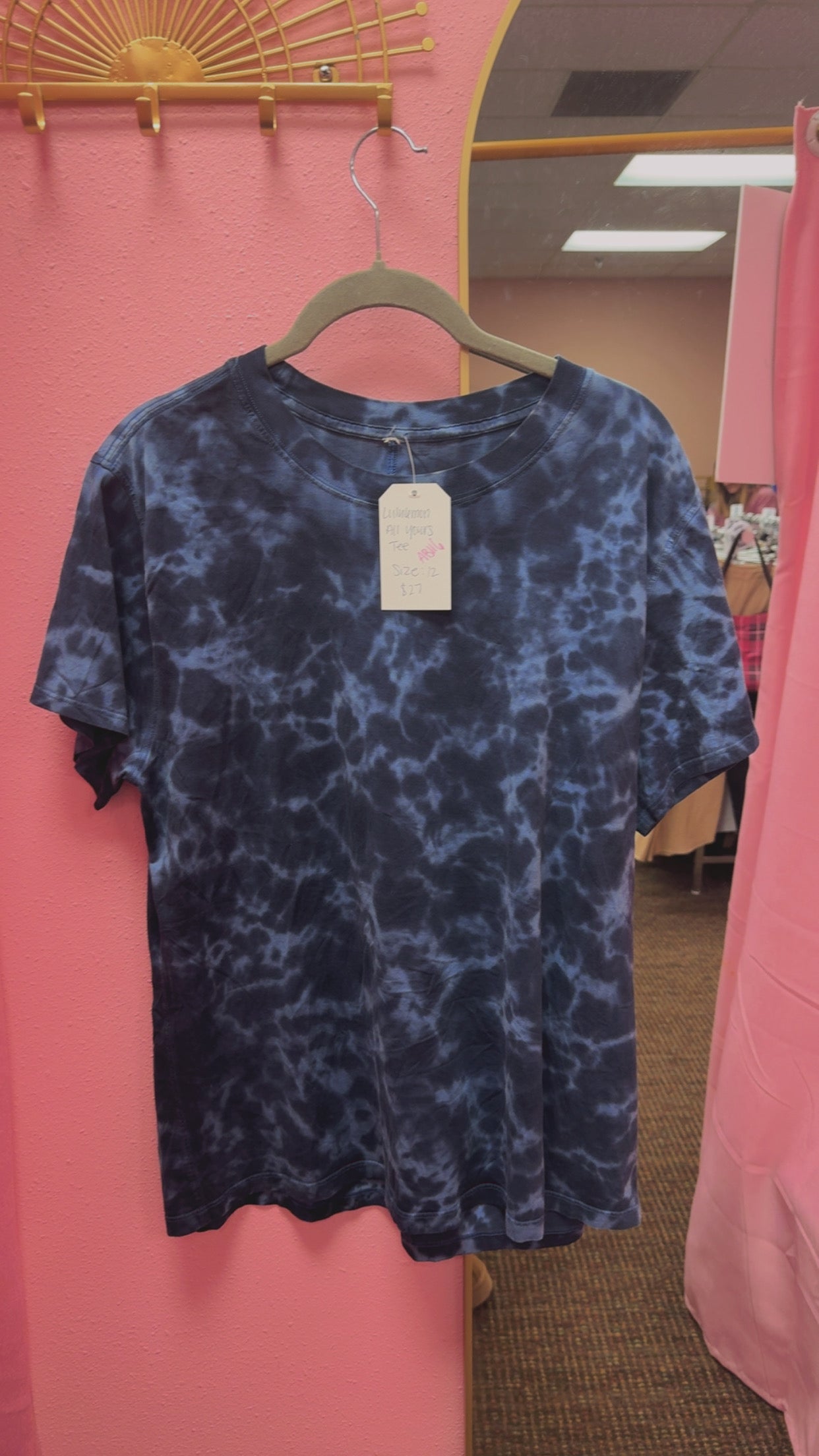 Lululemon All Yours Tee Size 12