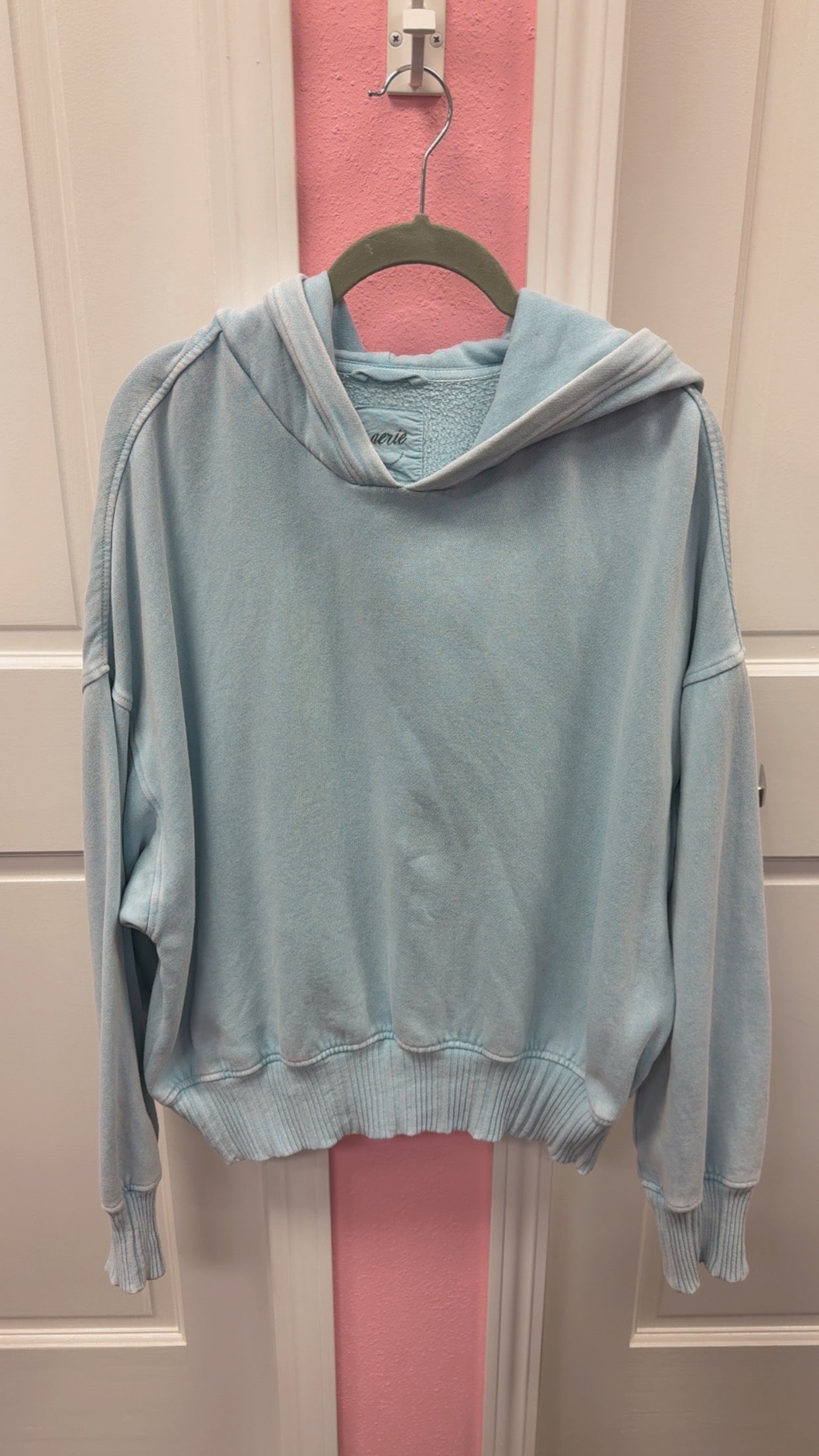 Aerie Acid Wash Hoodie Size Large