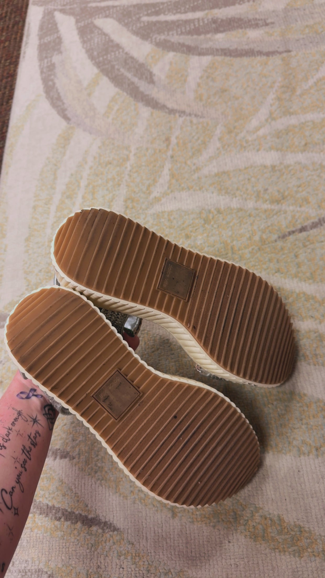 Dolce Vita Sandals Size 6.5