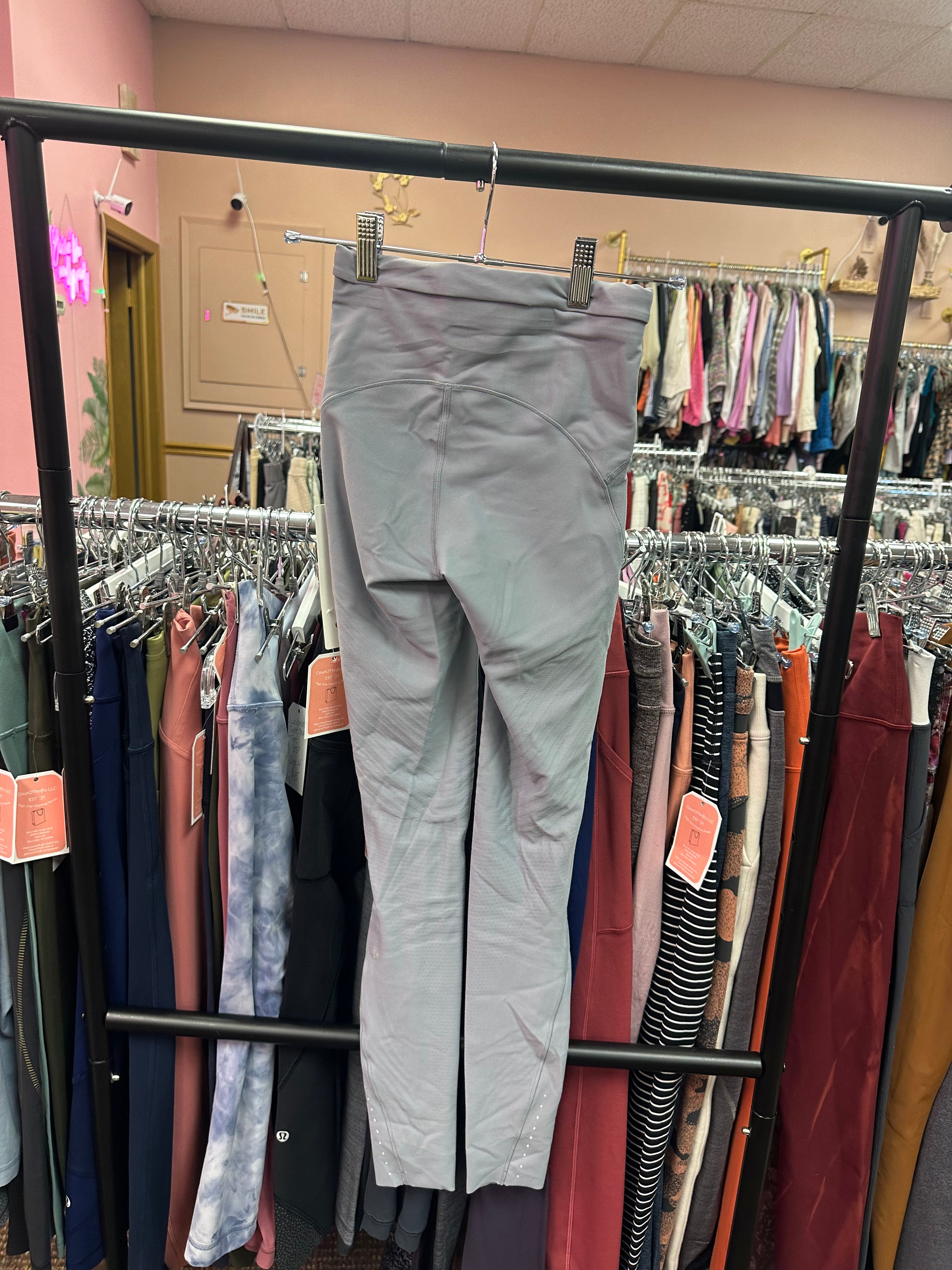 Lululemon SenseKnit Running Tight “28 Size 2