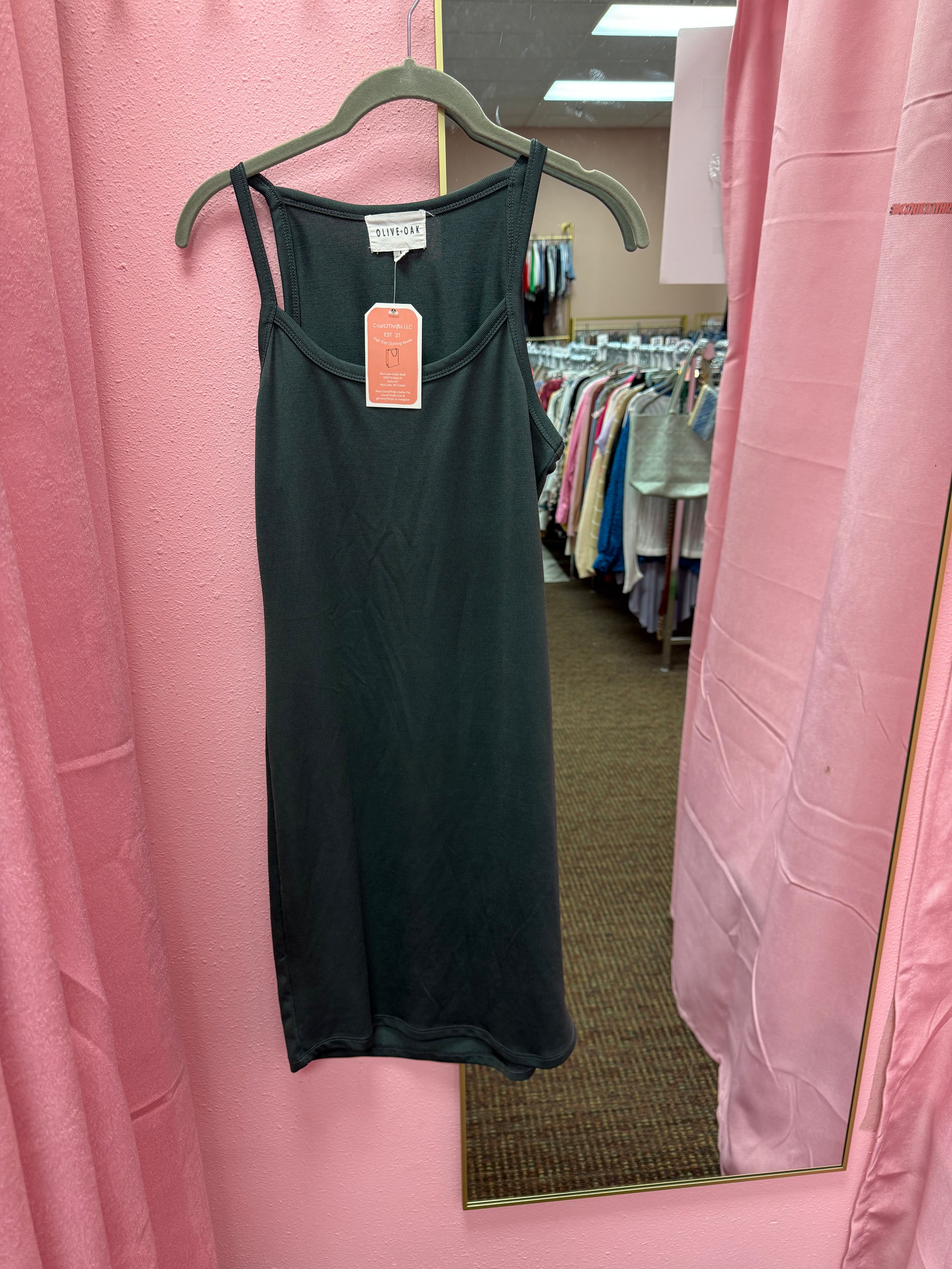 Olive & Oak Dress Small