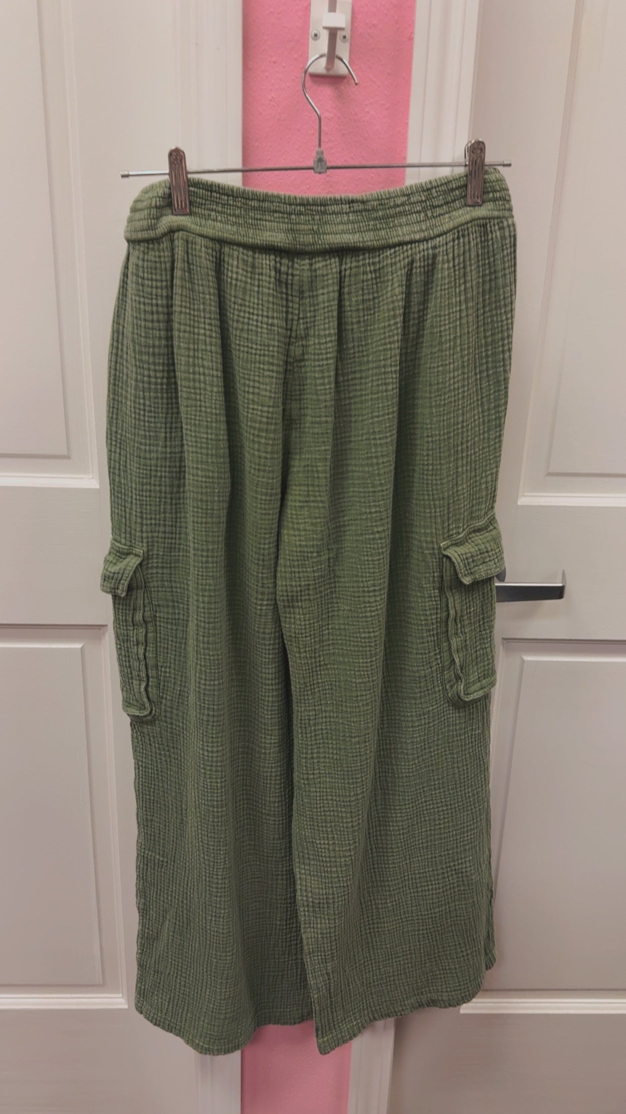 Aerie Boho Flowy Cargo Pants Size Medium